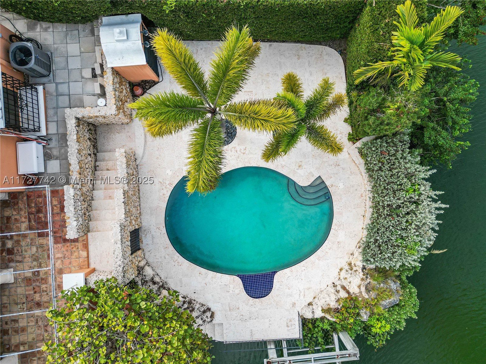 Coral Gables photo 2
