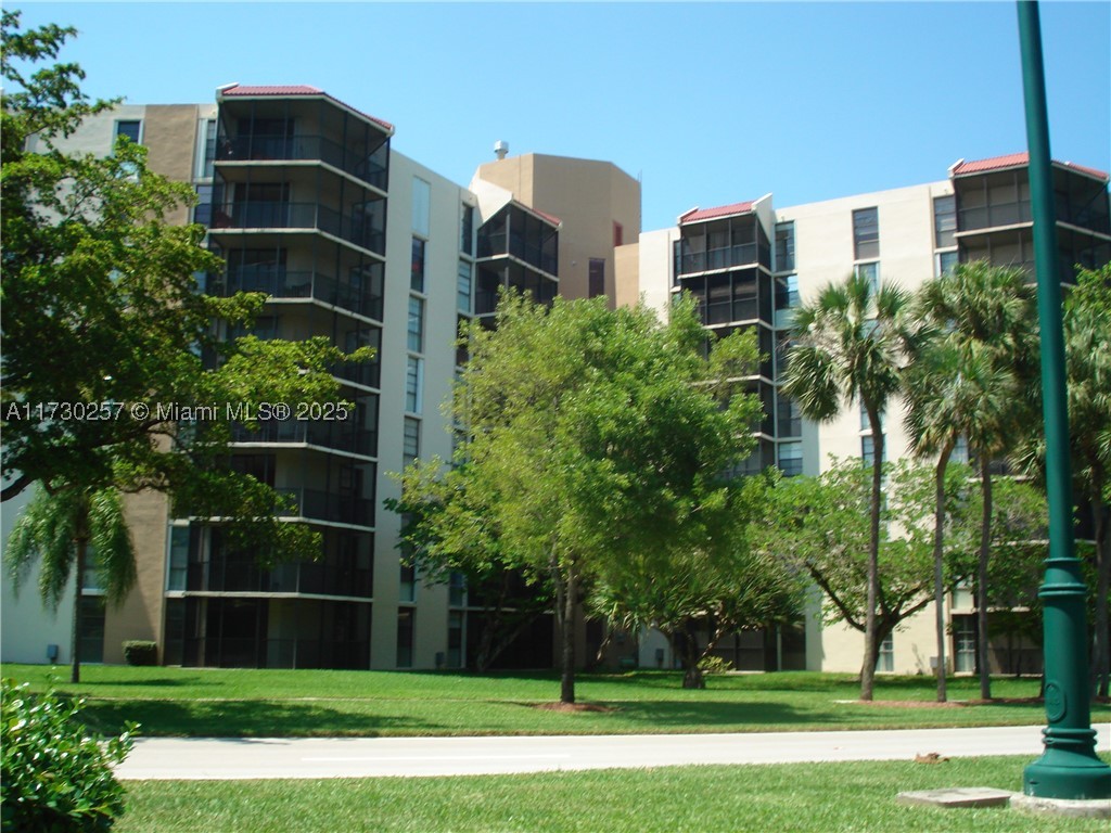 Aventura photo 1