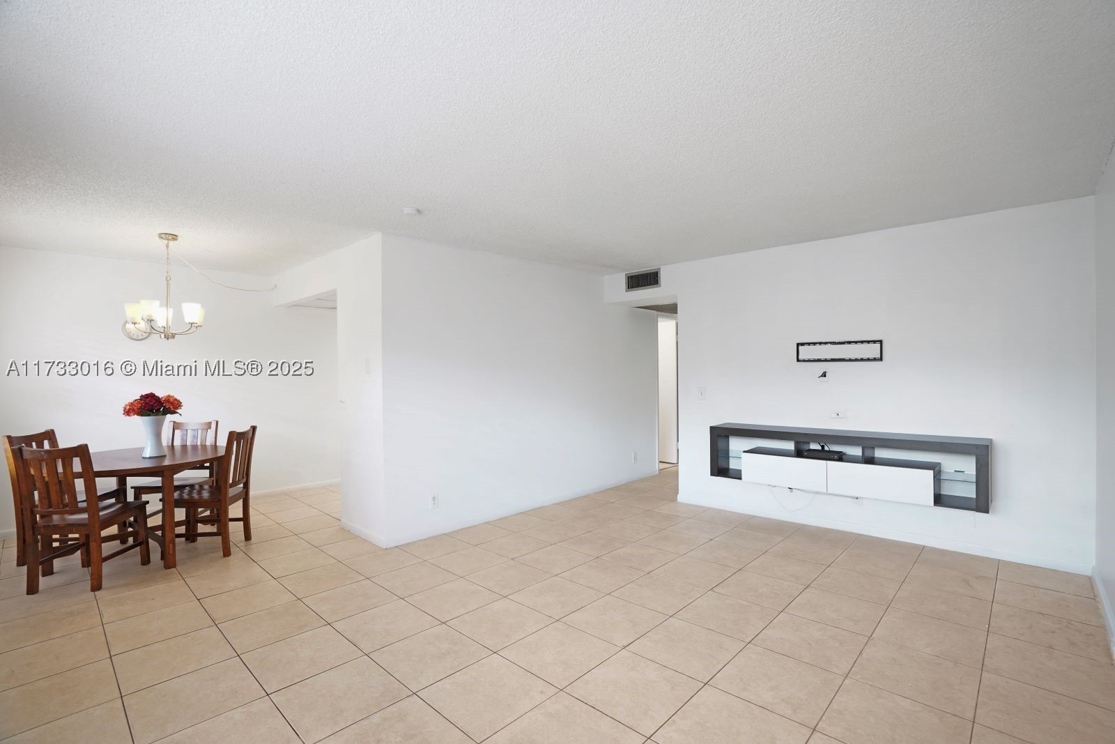 Pembroke Pines photo 4