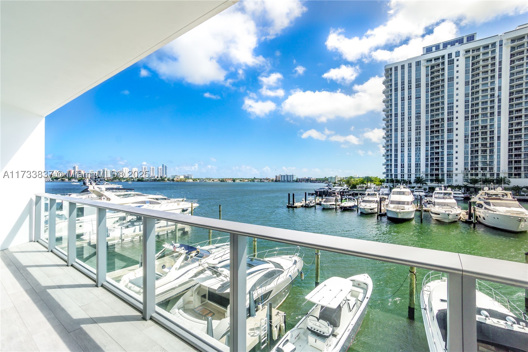 North Miami Beach photo 2