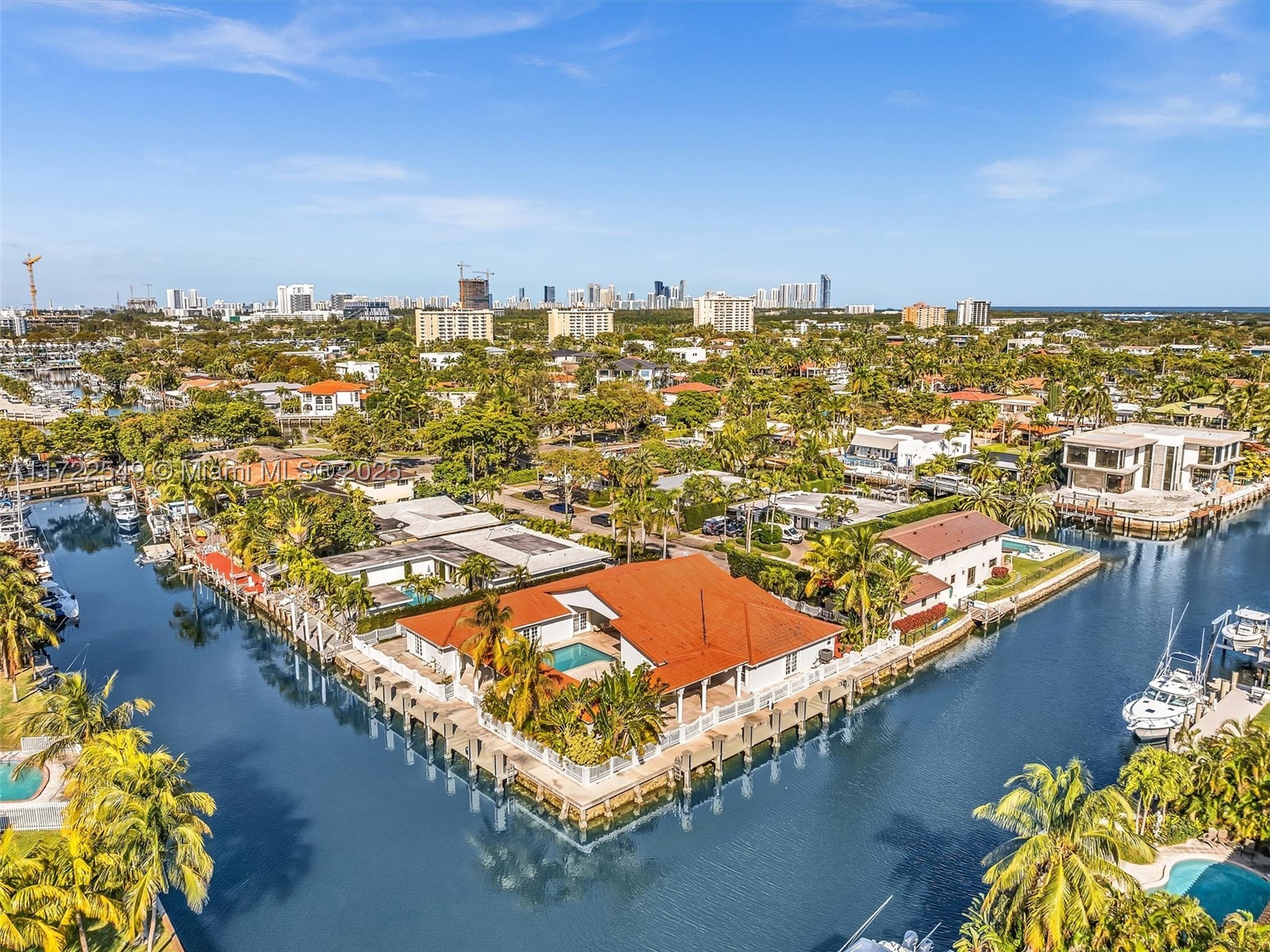 North Miami photo 3