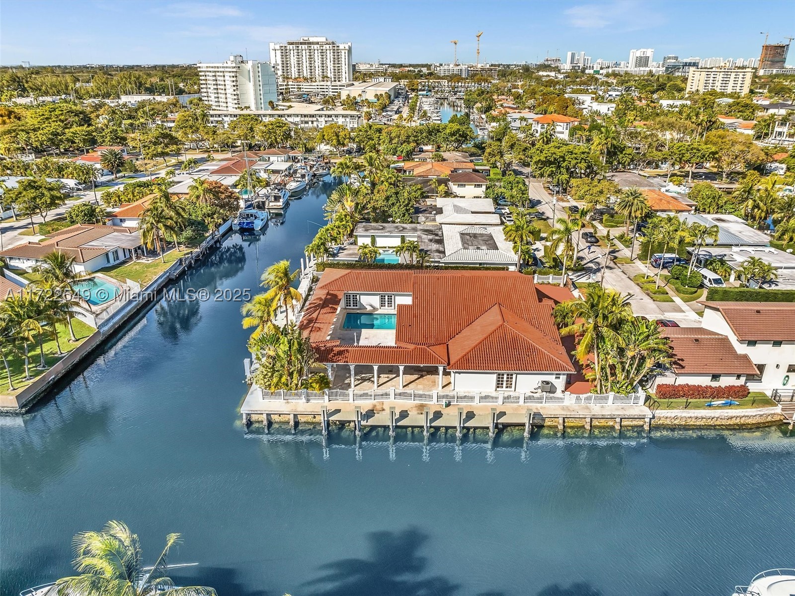 North Miami photo 4