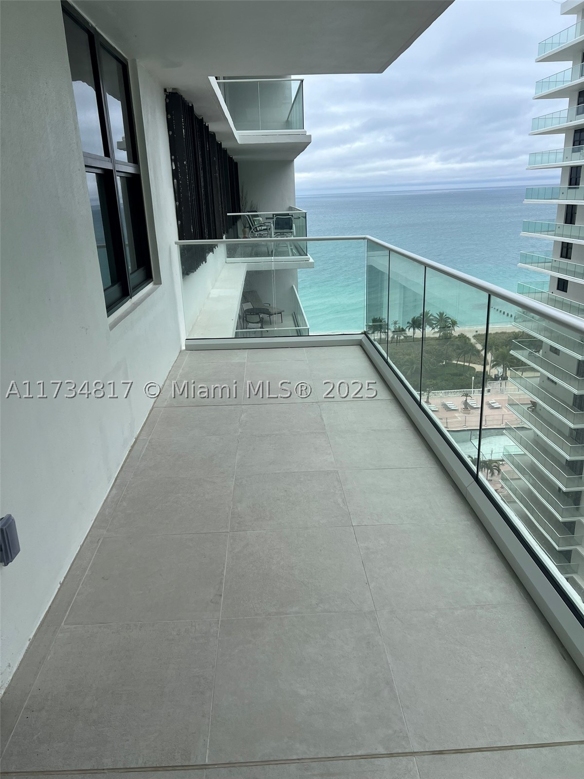 Bal Harbour photo 2