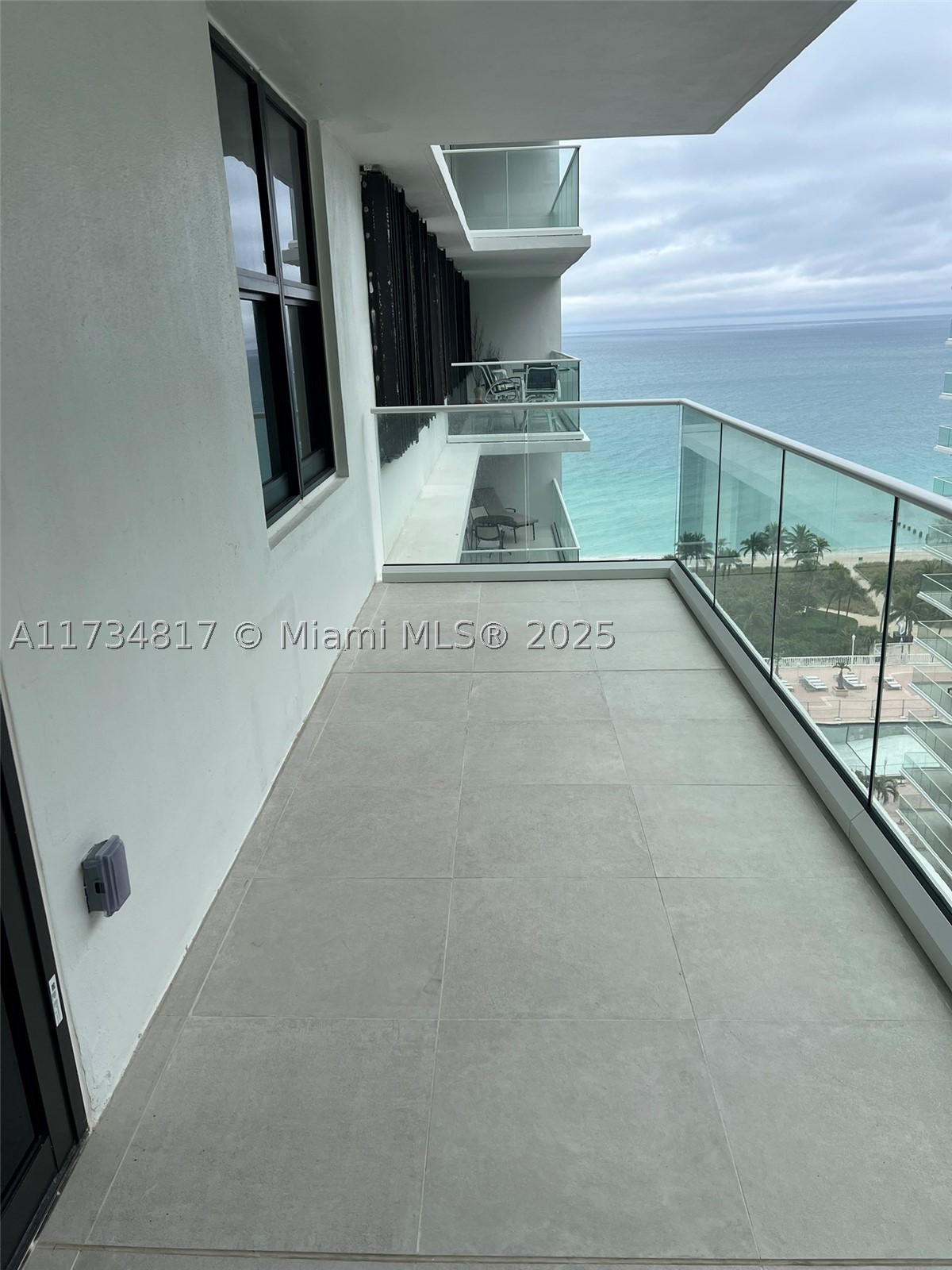Bal Harbour photo 3