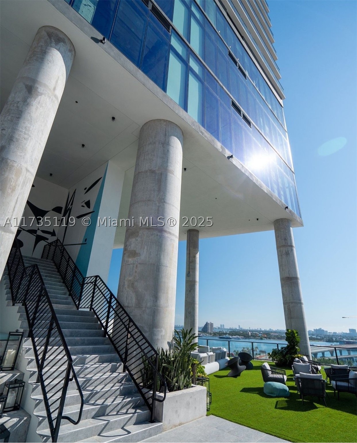 Miami photo 3