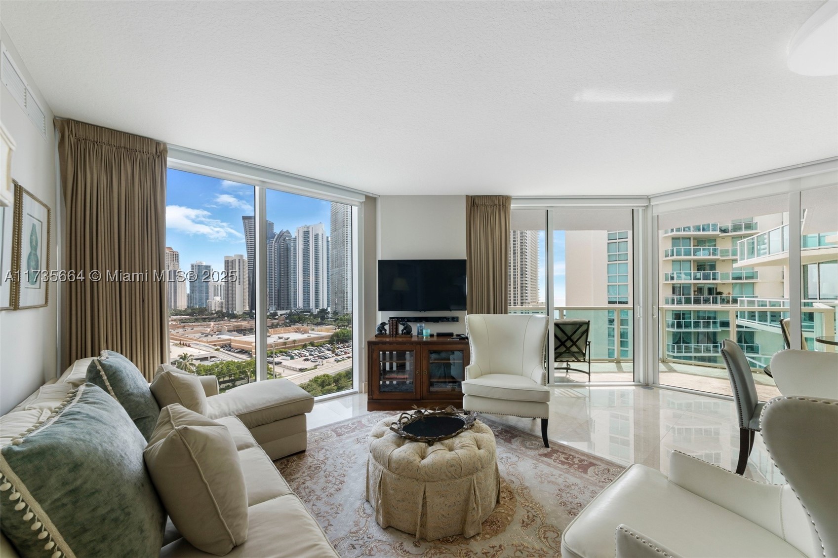 Sunny Isles Beach photo 4