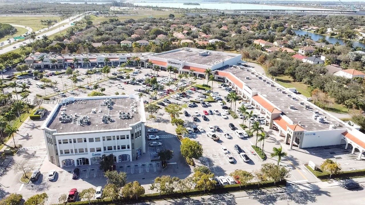 Hialeah photo 3