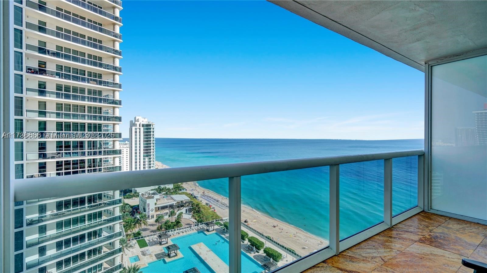 Hallandale Beach photo 1