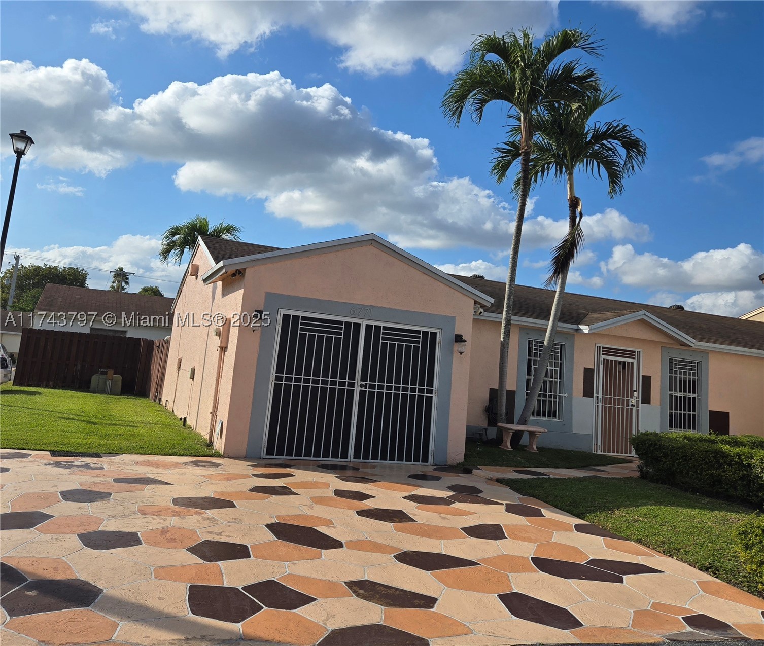 Hialeah photo 1