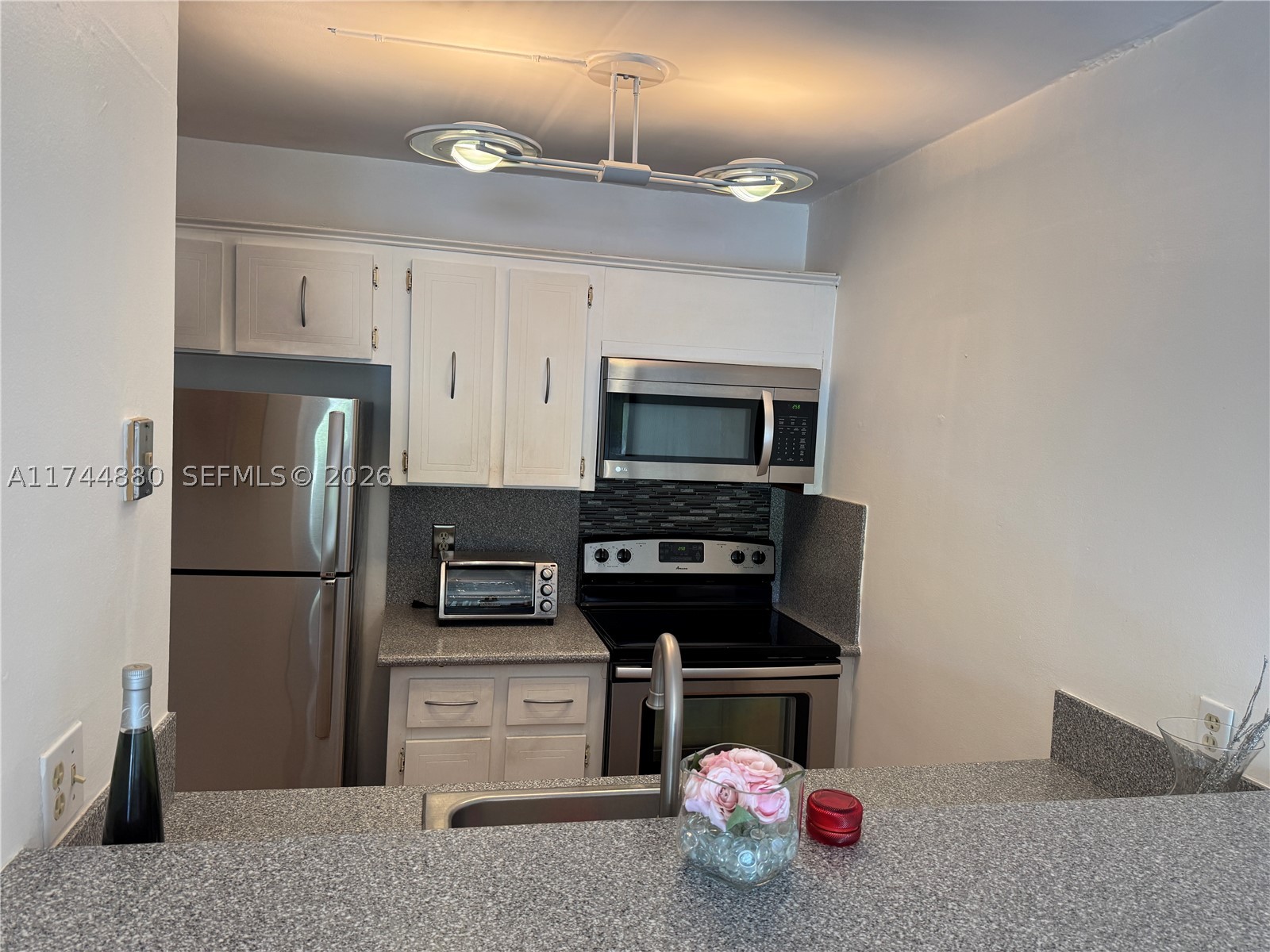 North Miami photo 3
