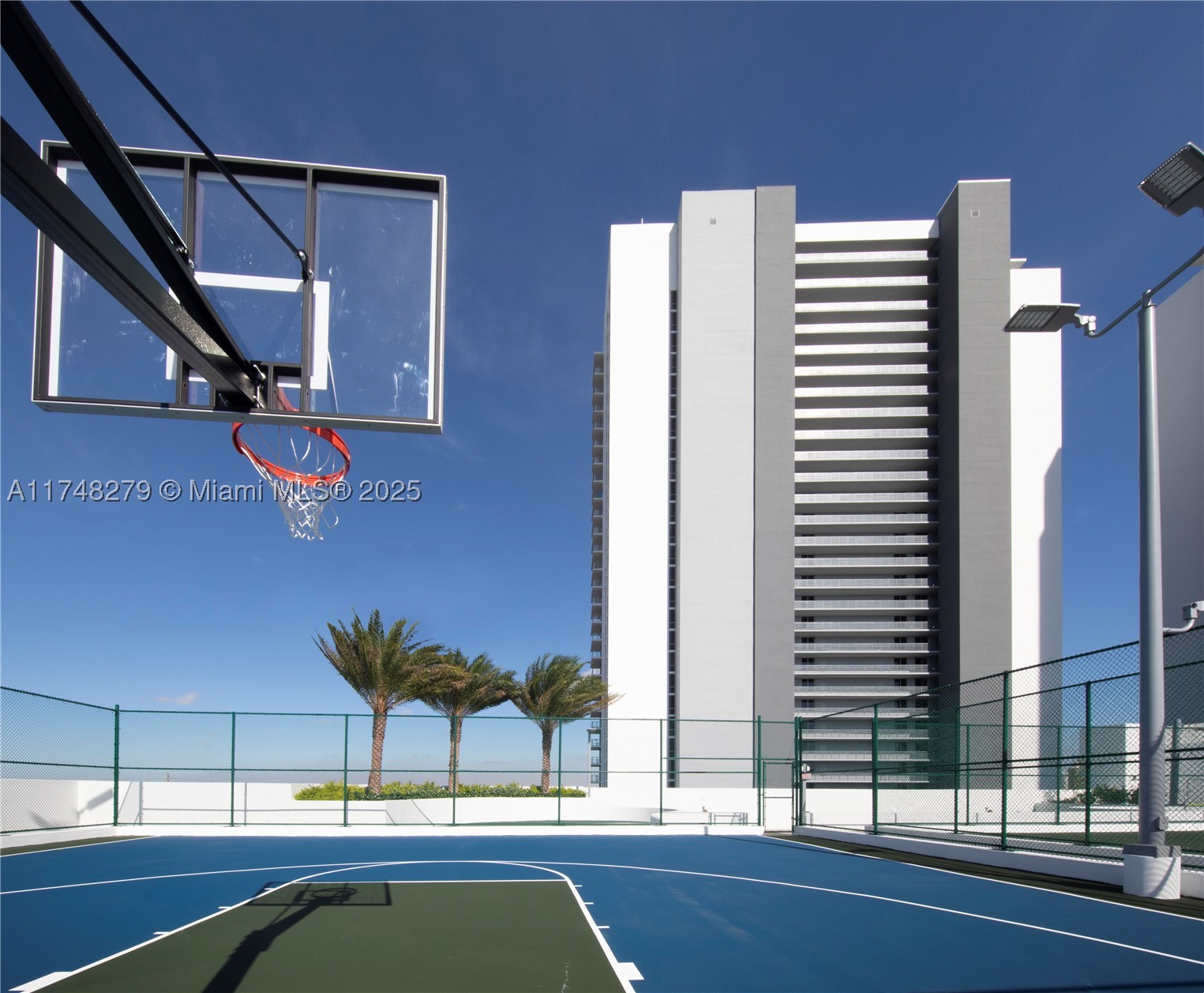 North Miami Beach photo 5