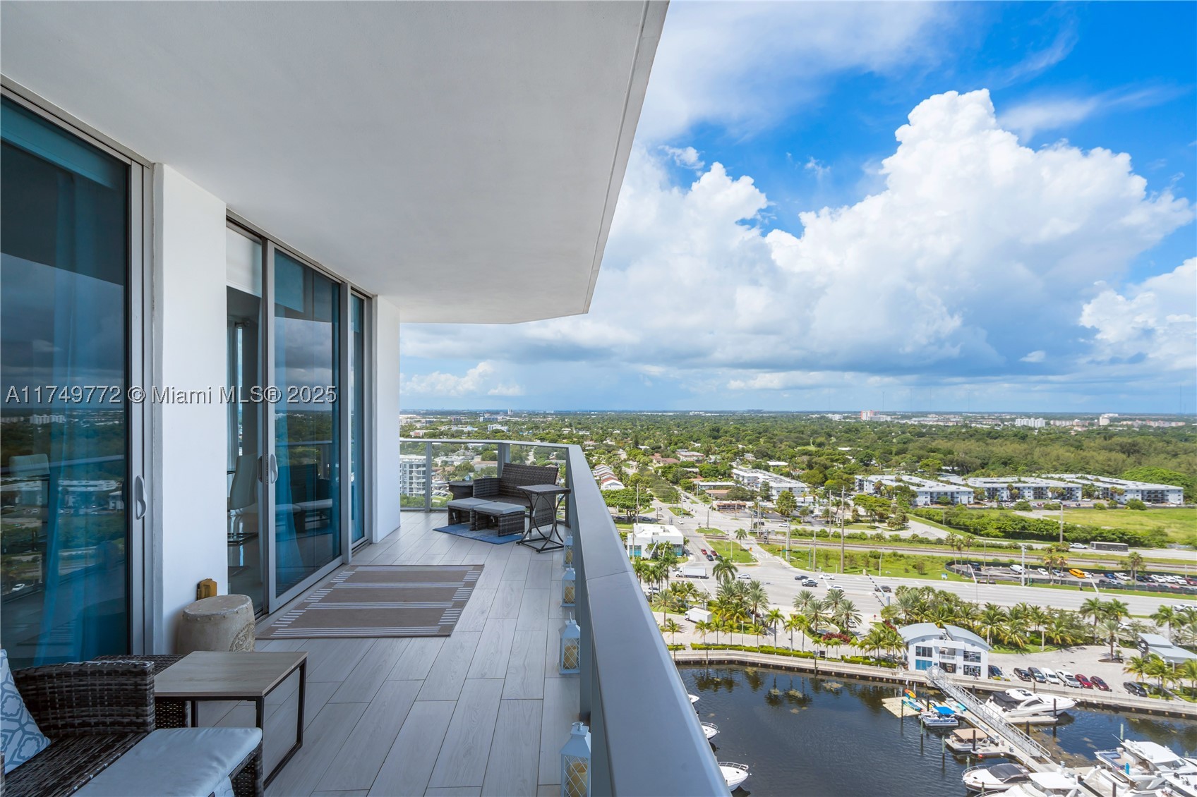 North Miami Beach photo 5