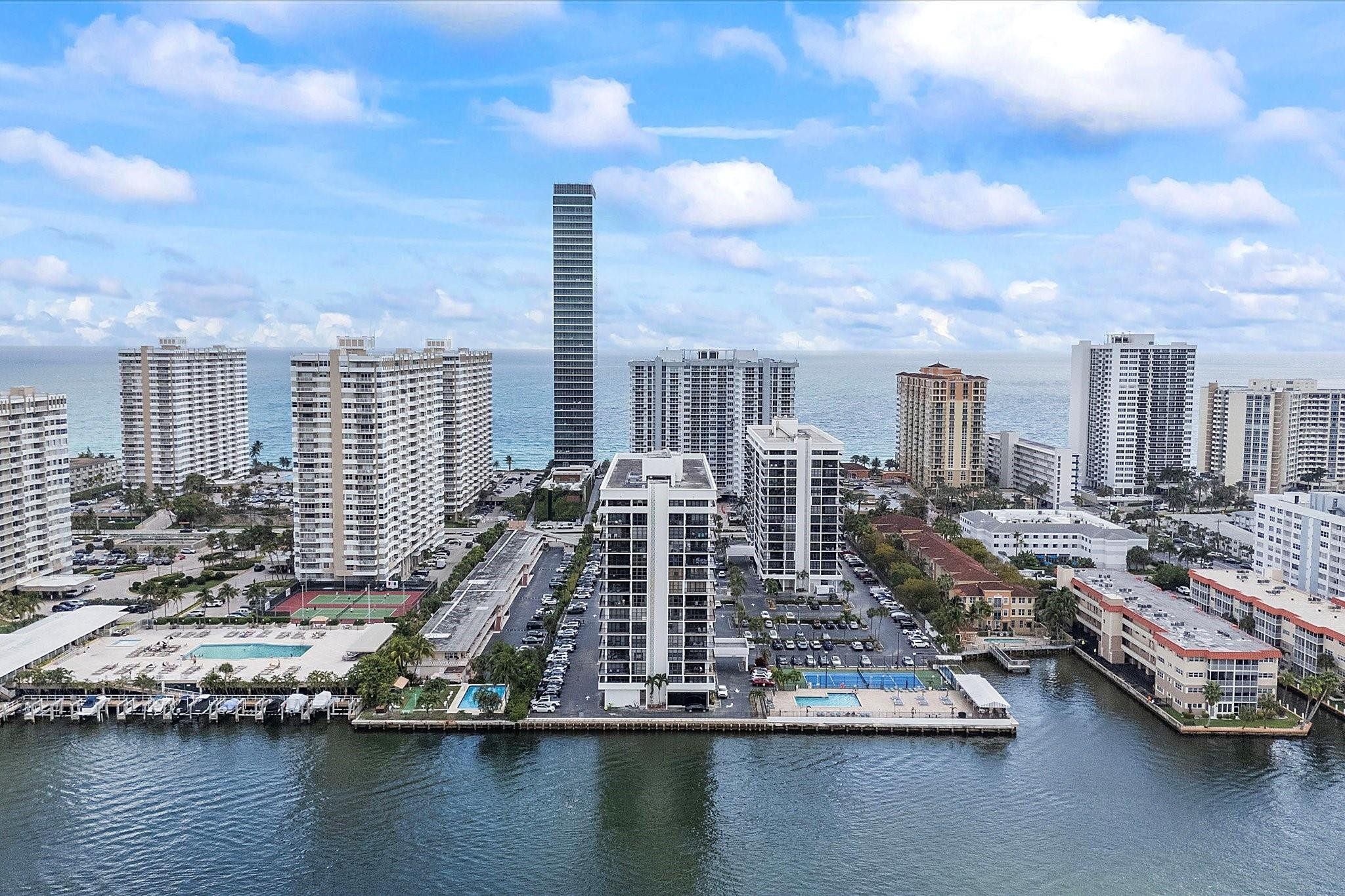 Hallandale Beach photo 1