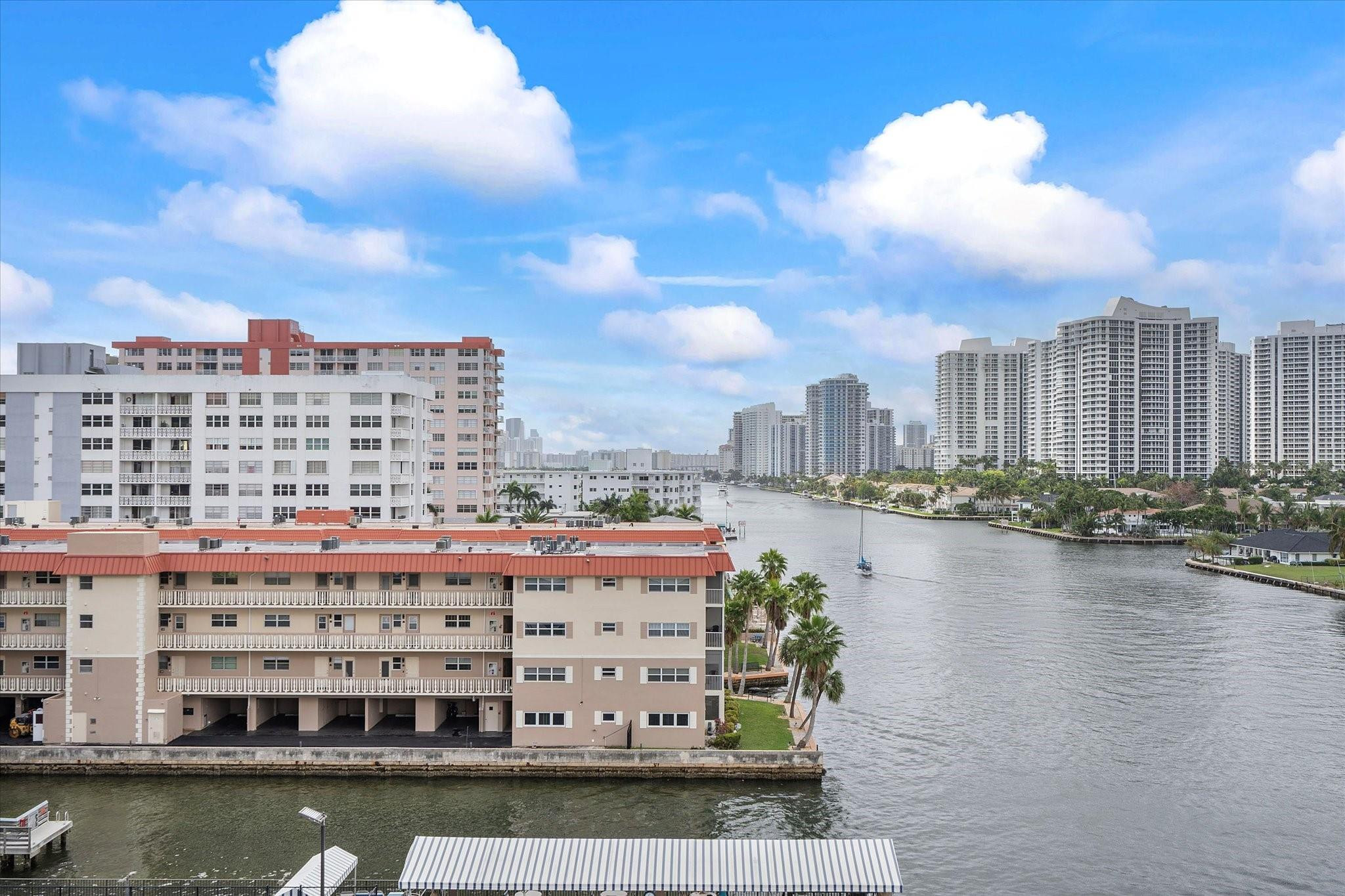 Hallandale Beach photo 4