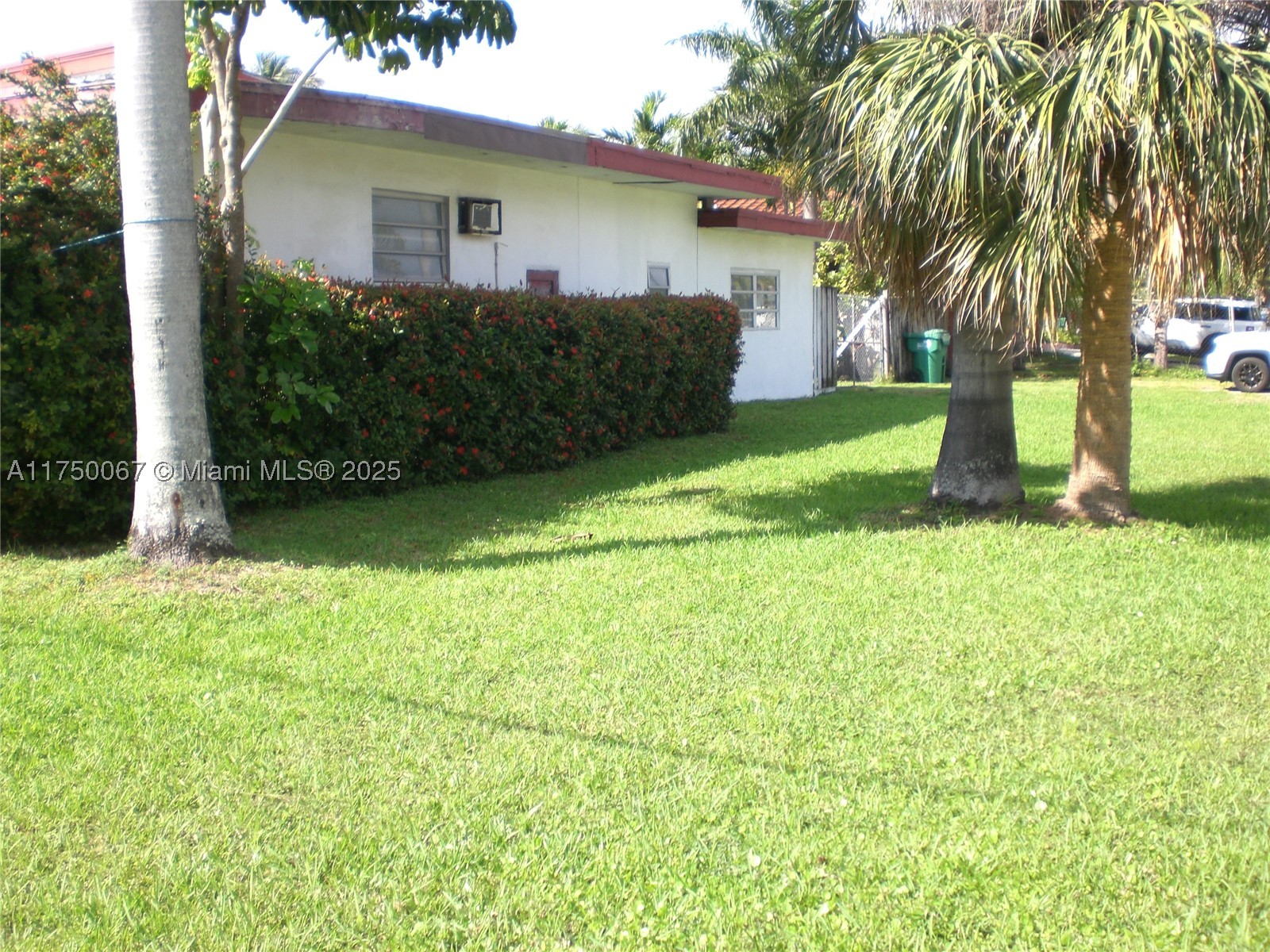 Sunny Isles Beach photo 2