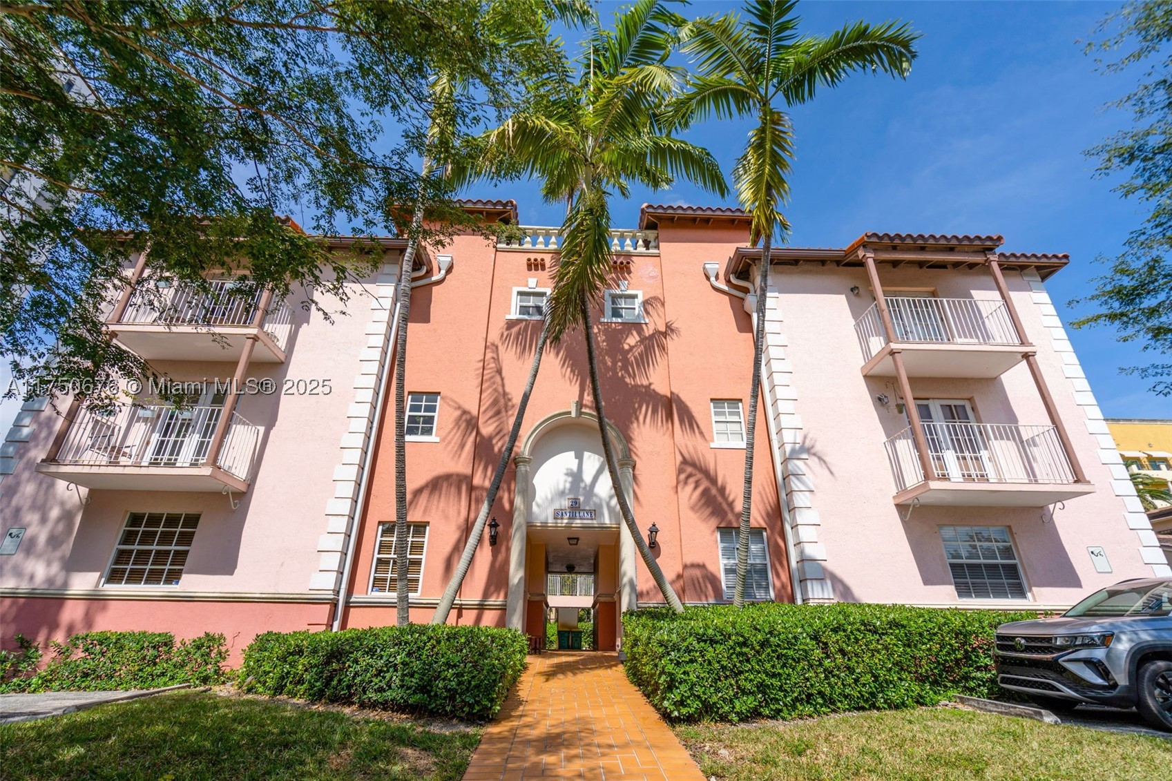 Coral Gables photo 2