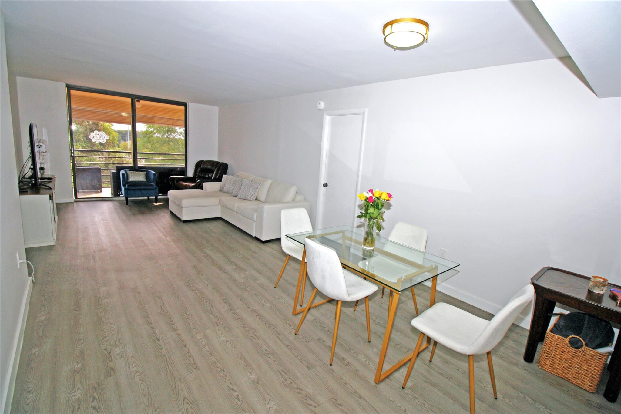 Pembroke Pines photo 4