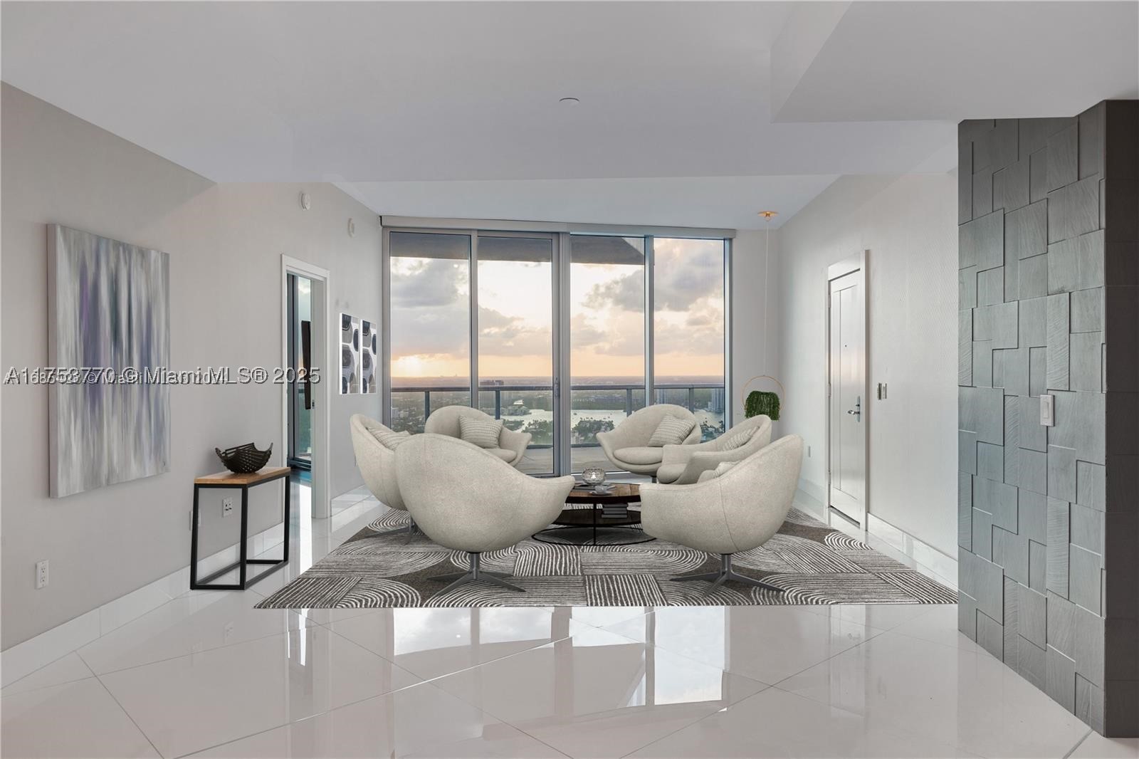 Sunny Isles Beach photo 3
