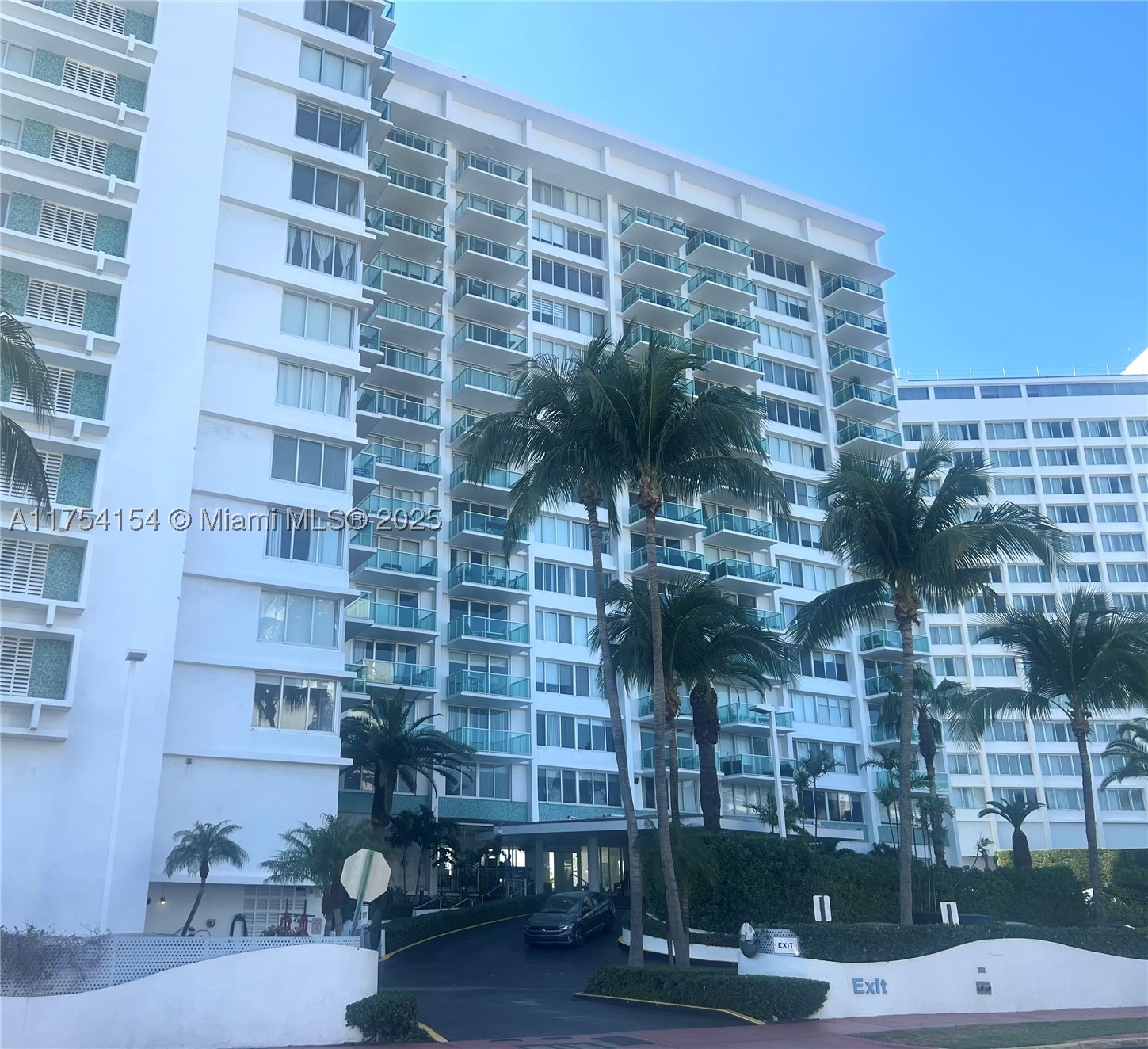 Miami Beach photo 2