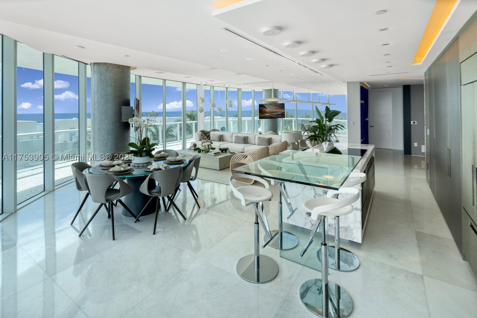 Miami Beach photo 4