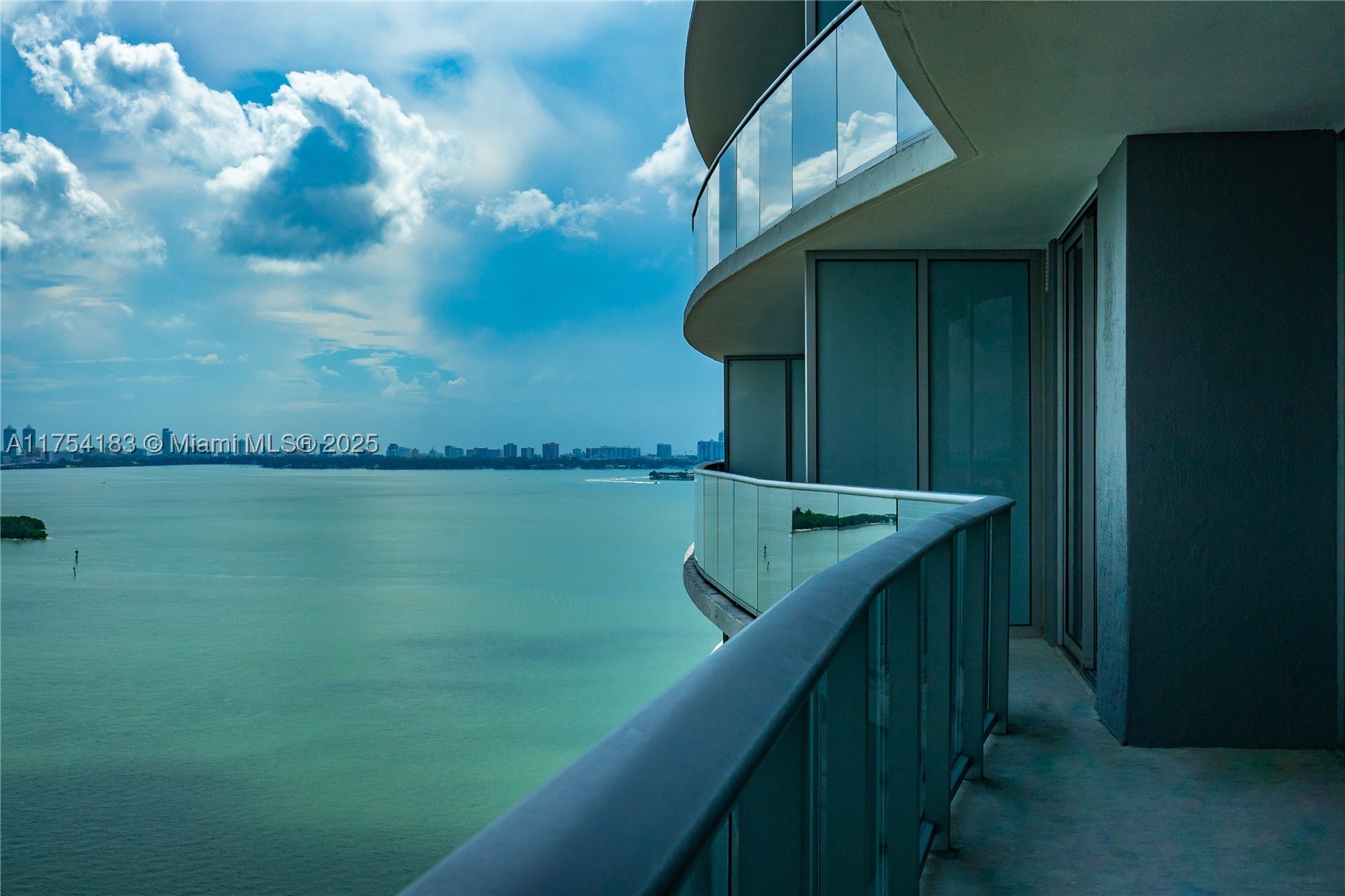 Miami photo 1