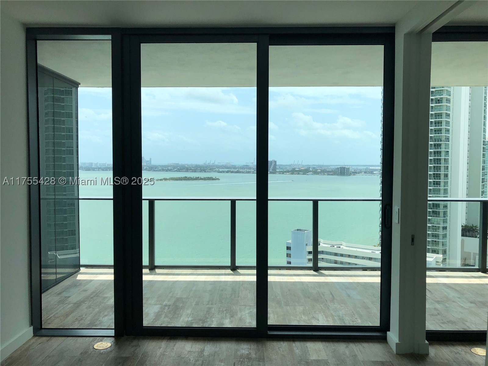 Miami photo 1