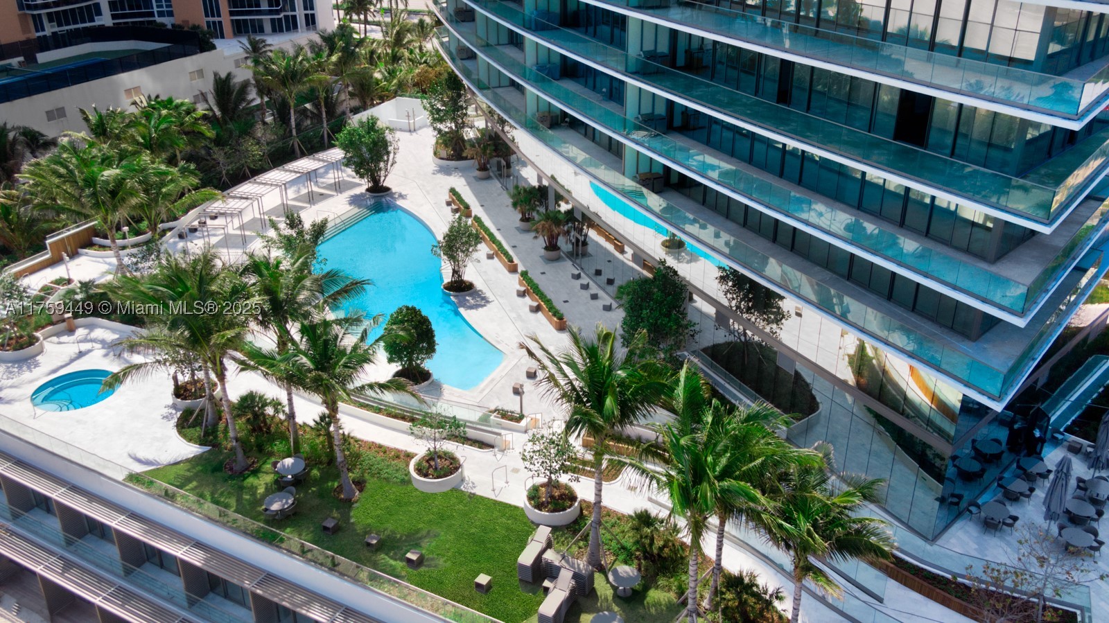 Sunny Isles Beach photo 4