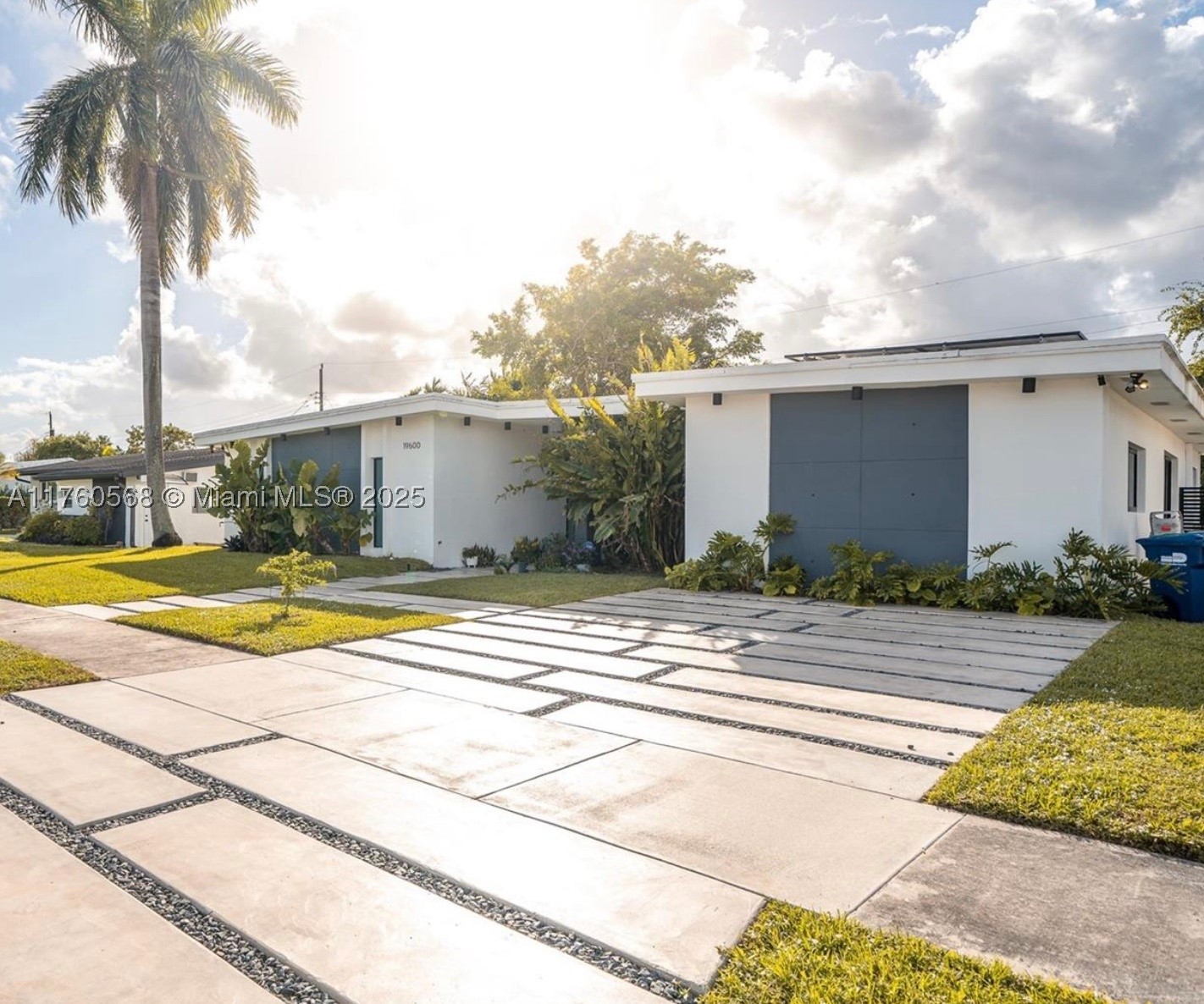 Miami photo 1