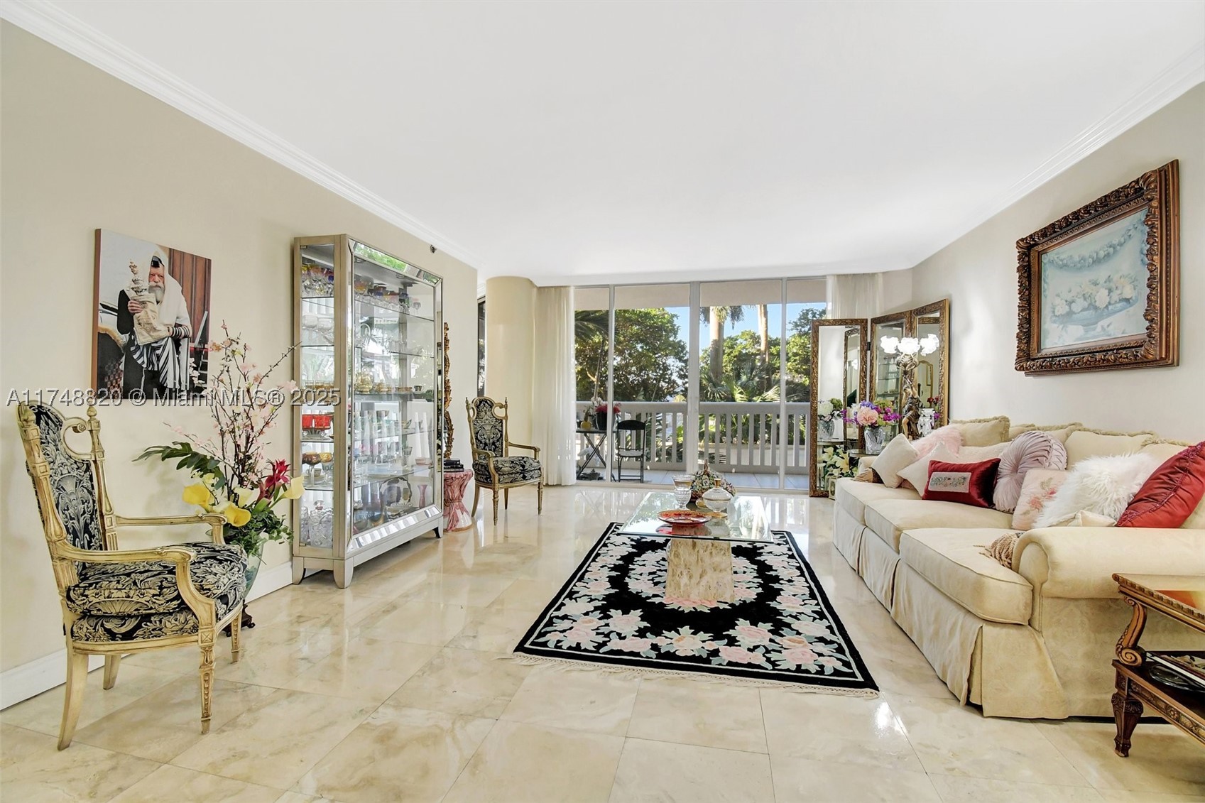 Aventura photo 1