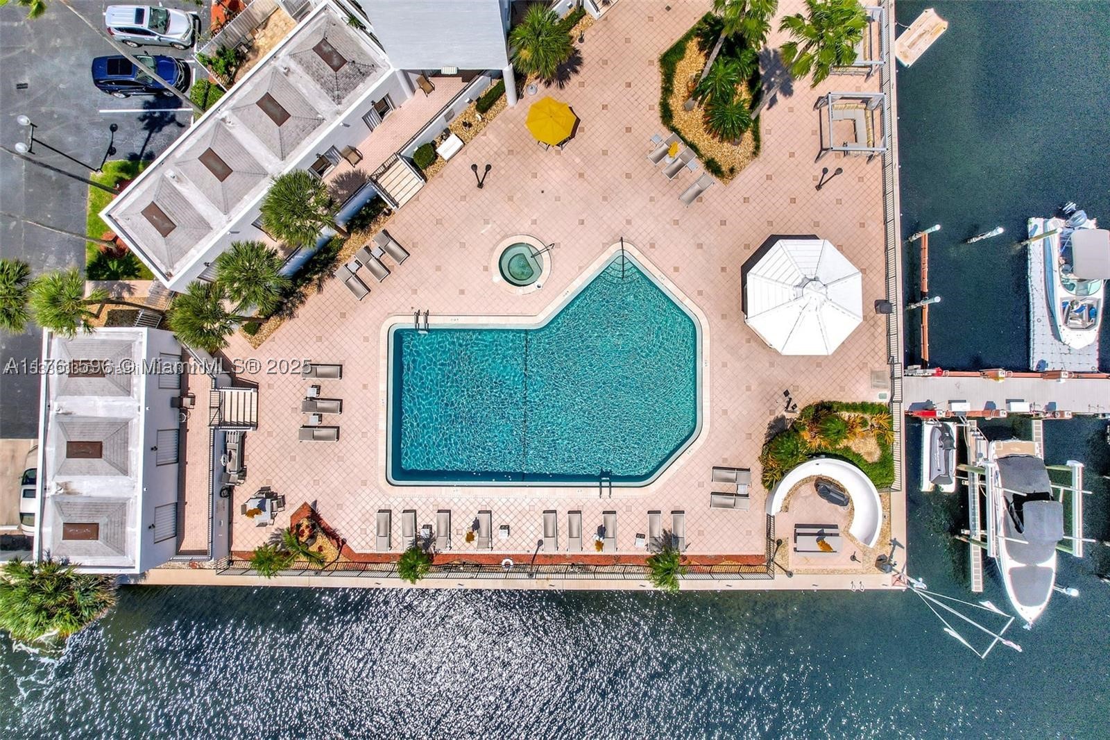 Hallandale Beach photo 4