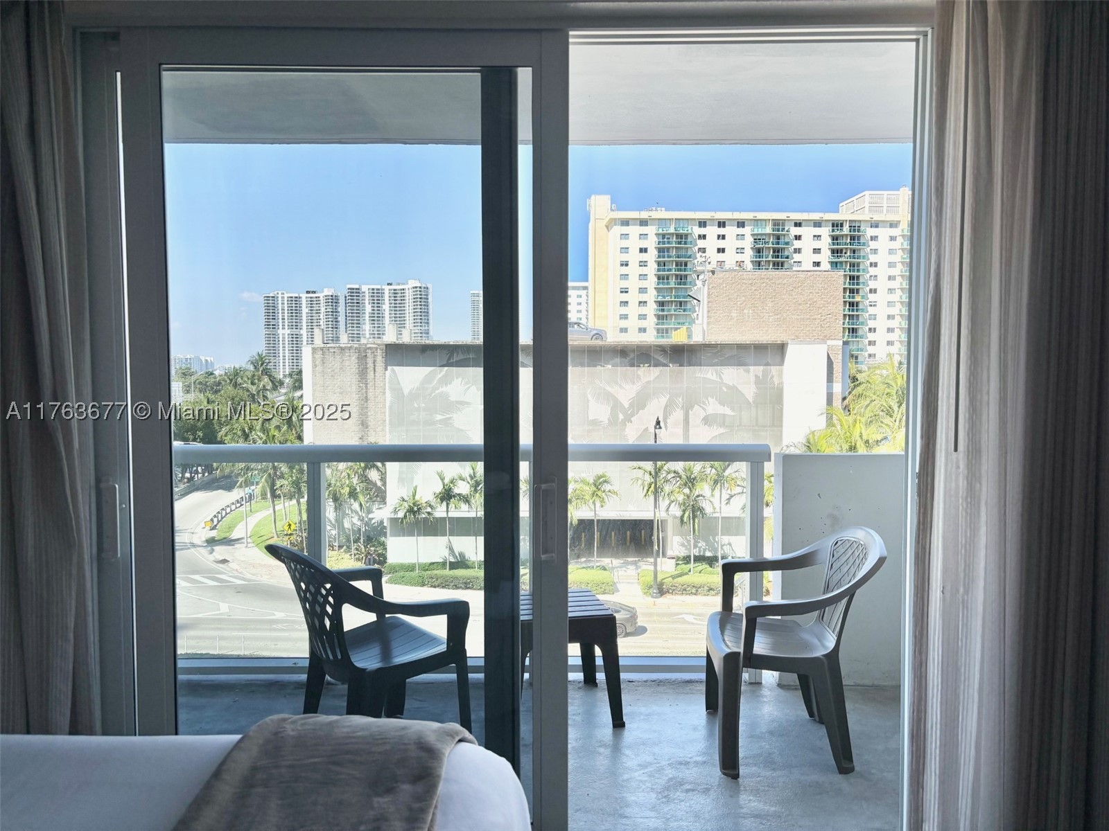 Sunny Isles Beach photo 3