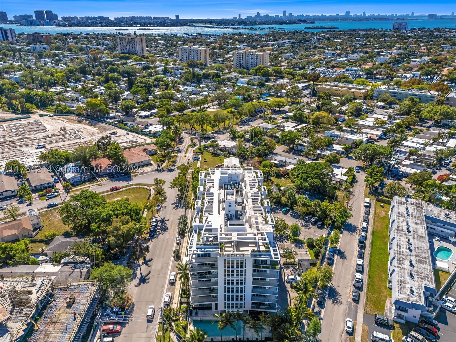 North Miami Beach photo 2