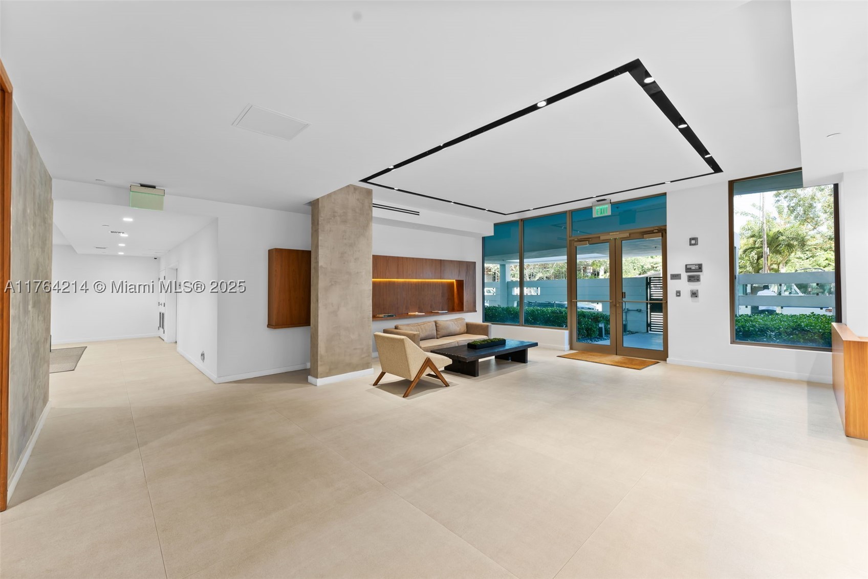 North Miami Beach photo 5