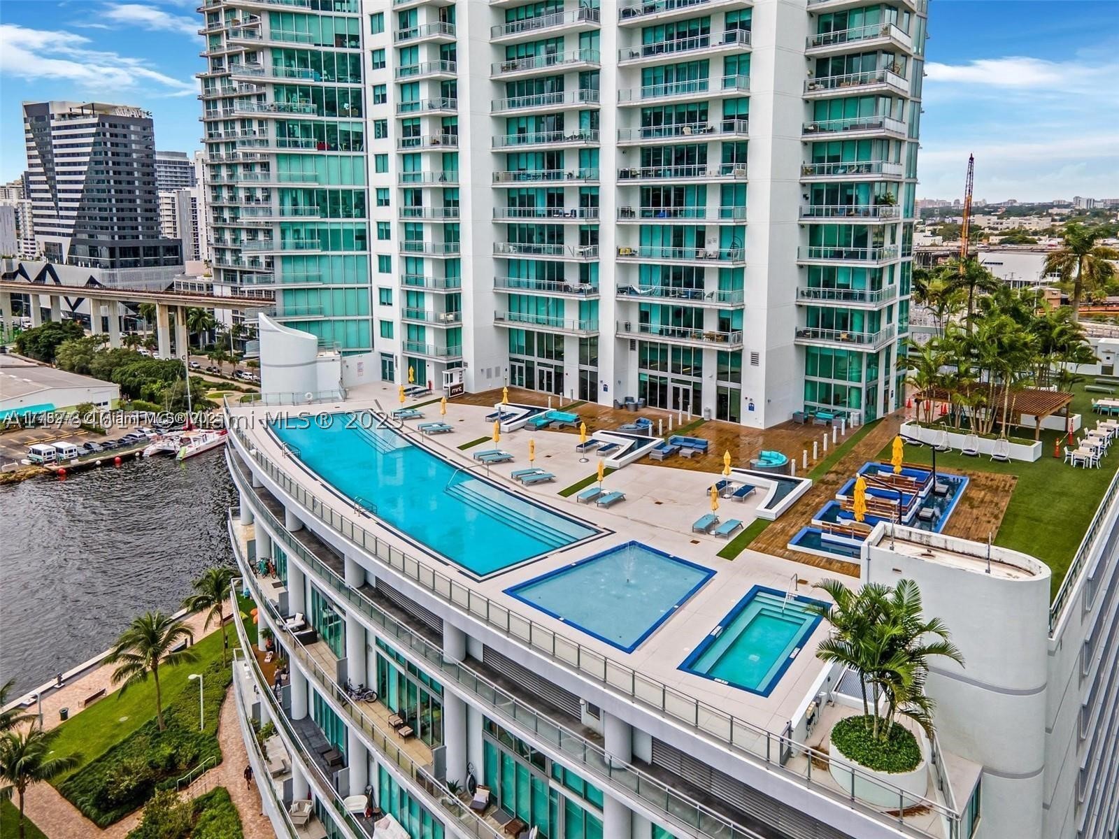 Miami photo 1