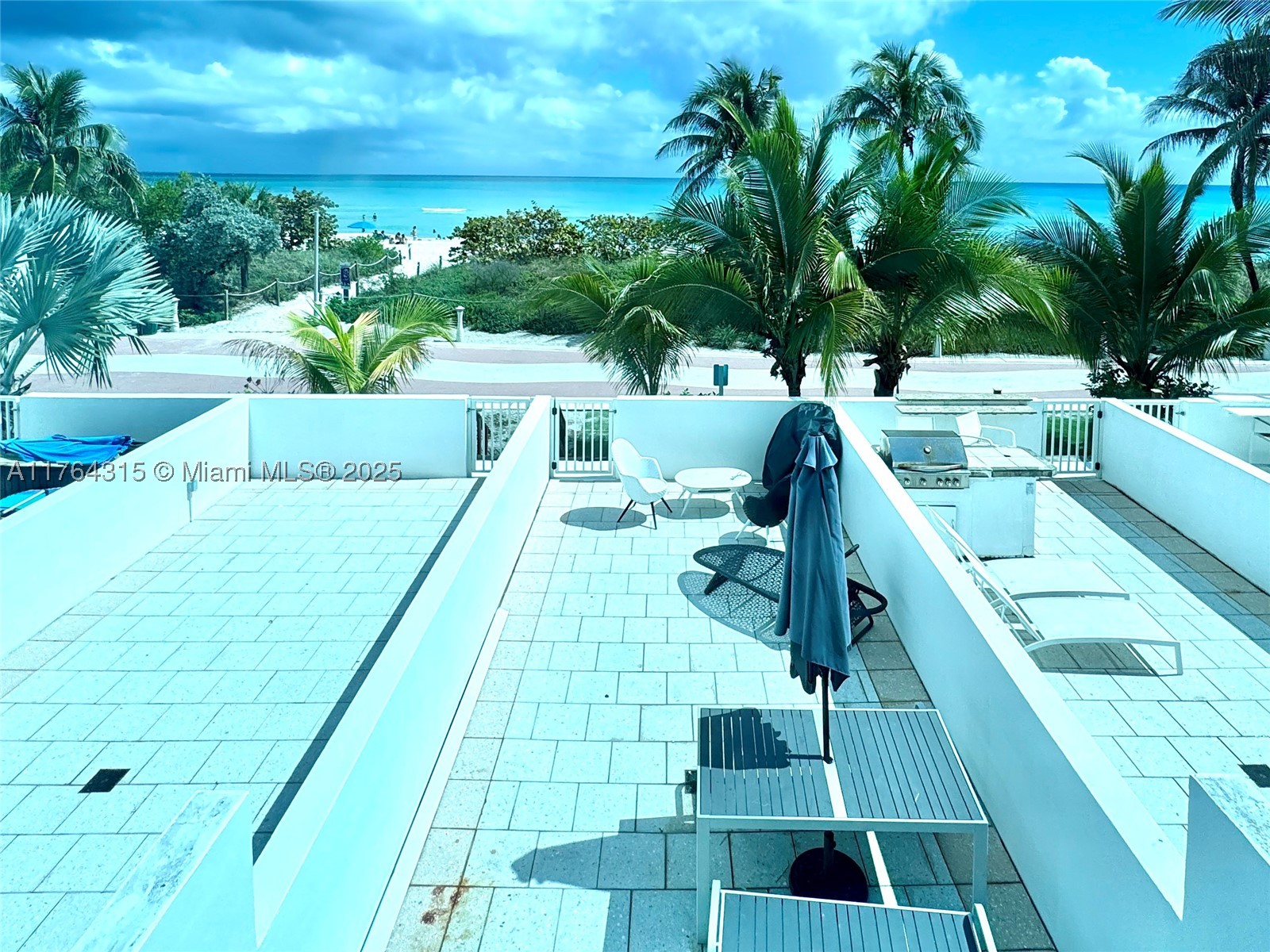 Miami Beach photo 1