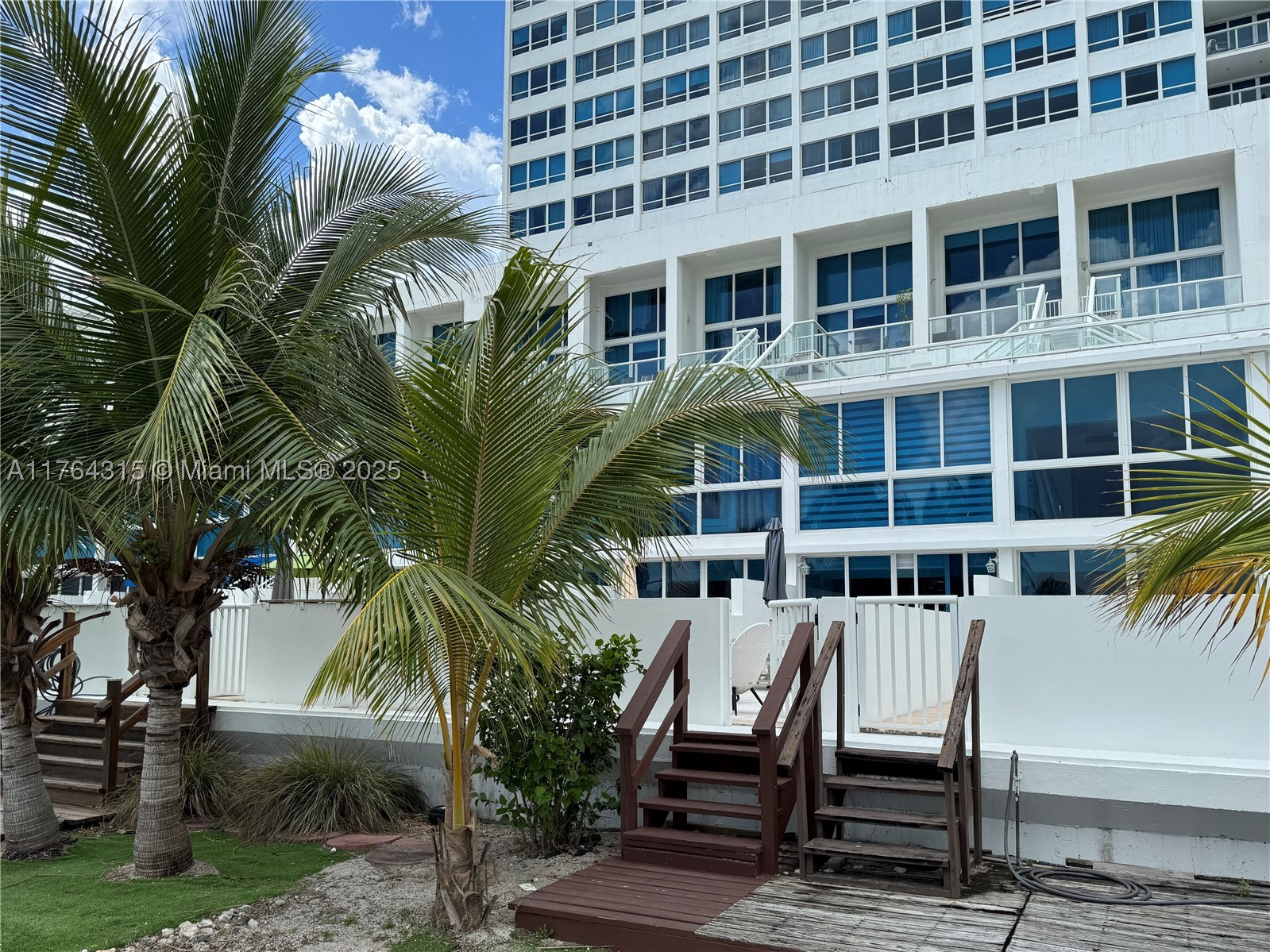 Miami Beach photo 5