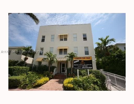 Miami Beach photo 1