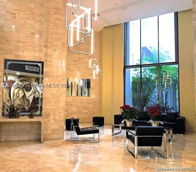 Aventura photo 1