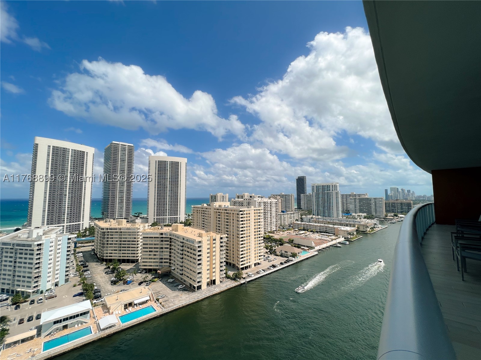 Hallandale Beach photo 1
