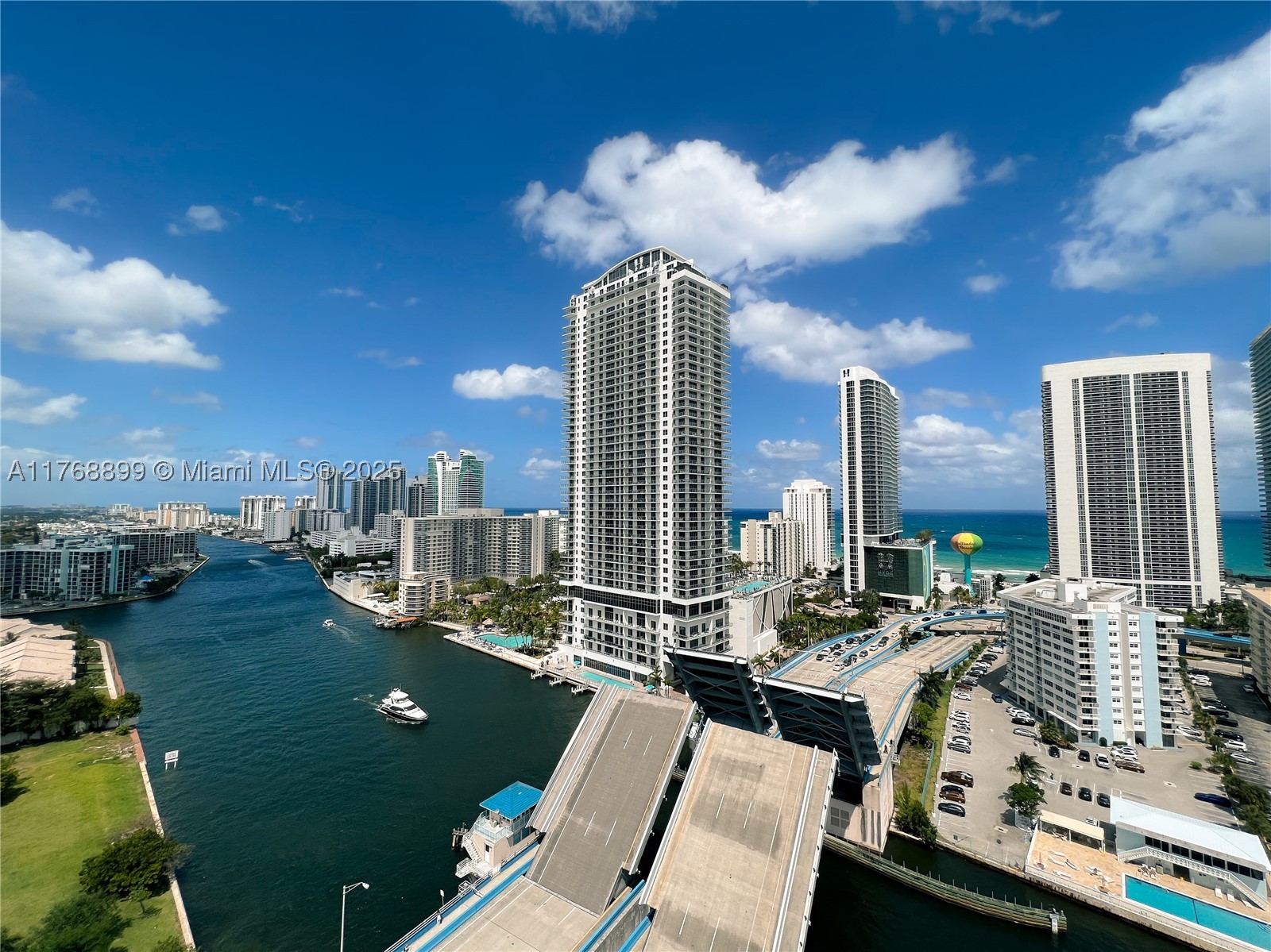 Hallandale Beach photo 3