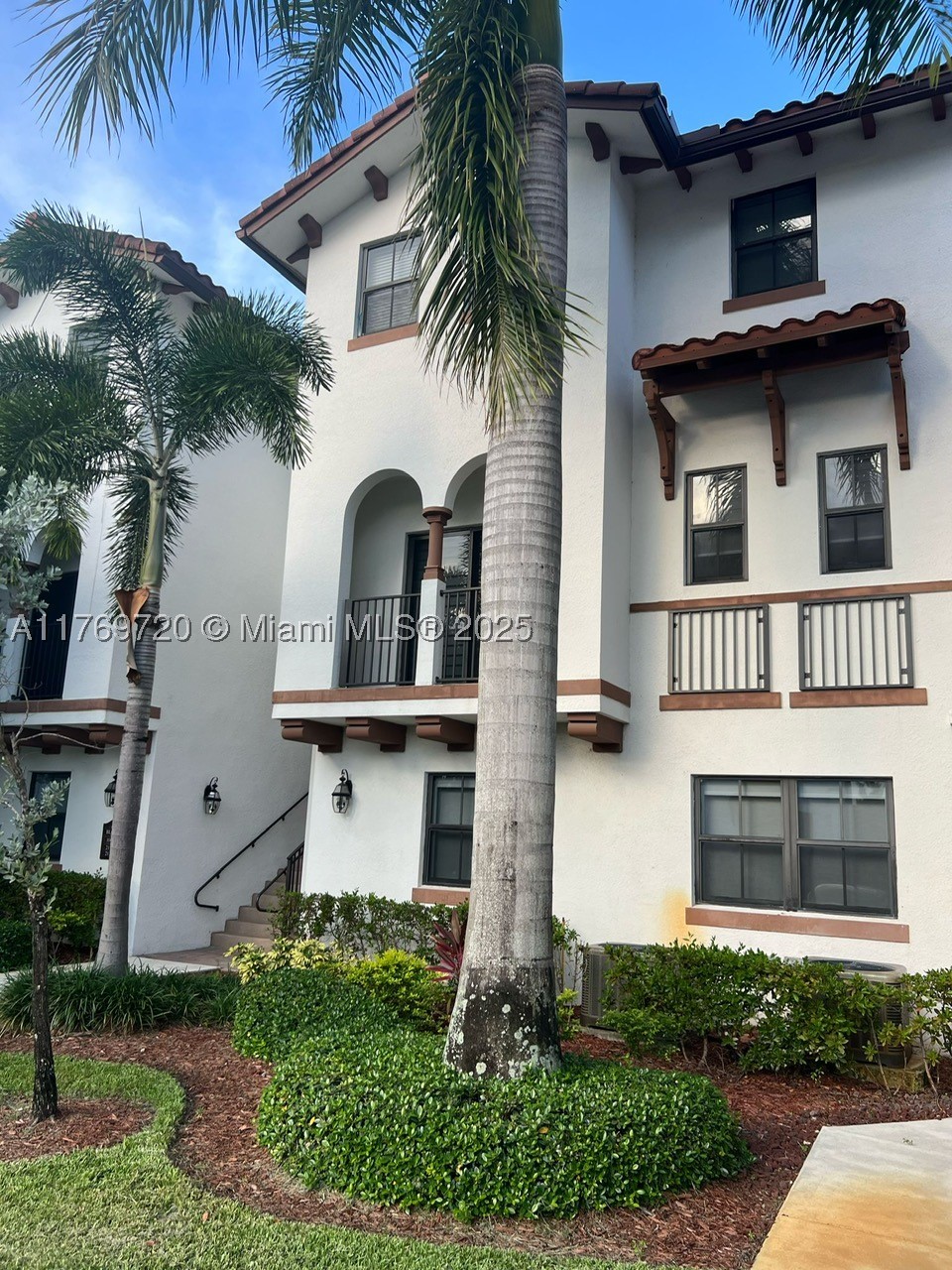 Doral photo 1