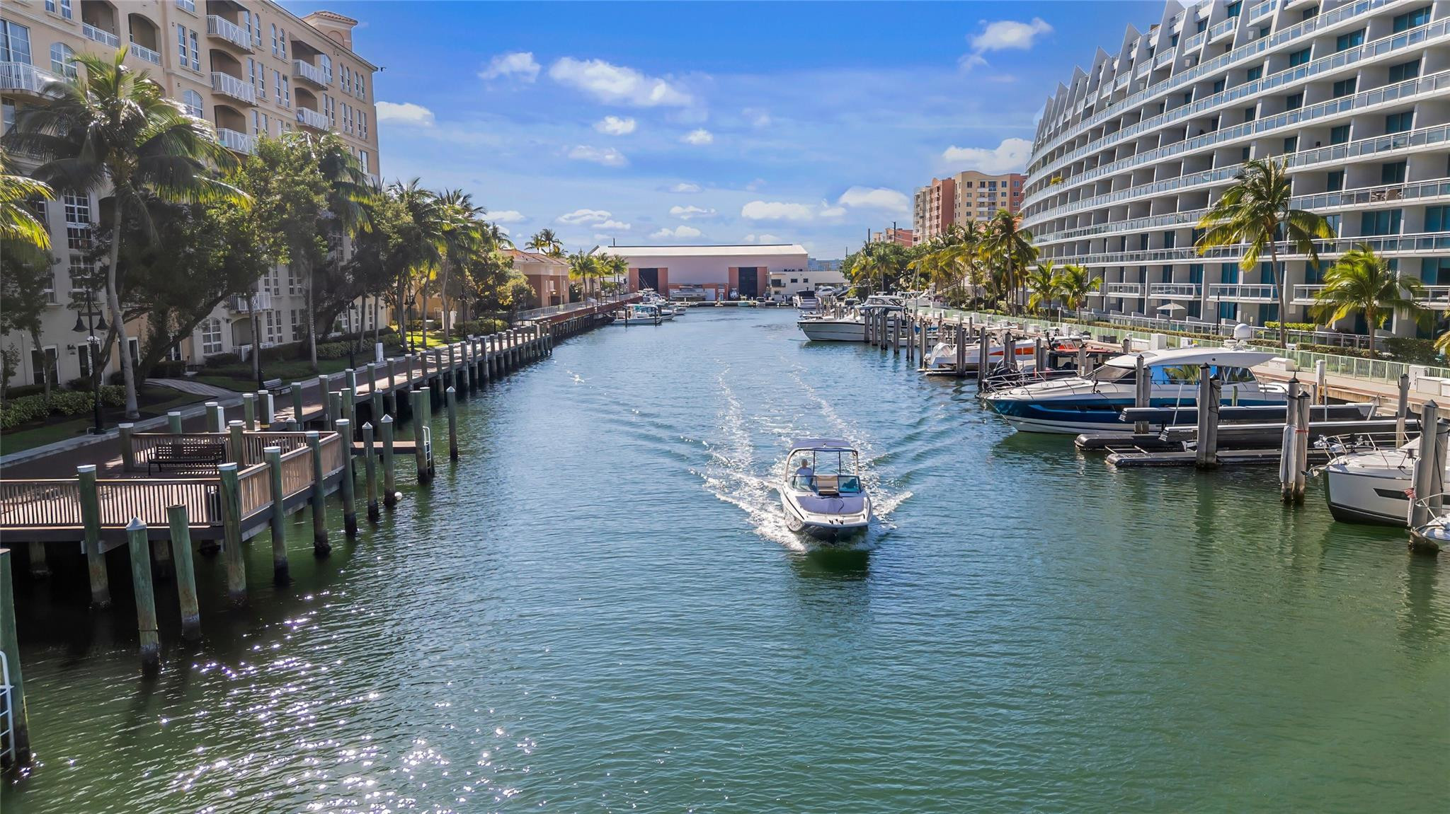 Aventura photo 5
