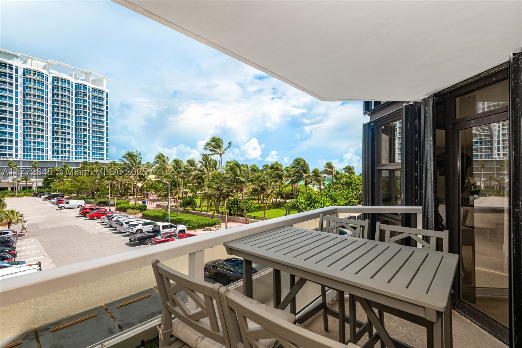 Miami Beach photo 2