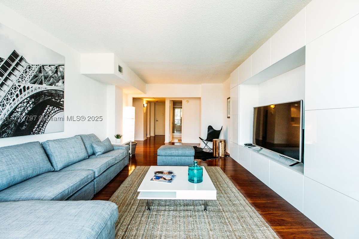 Sunny Isles Beach photo 3