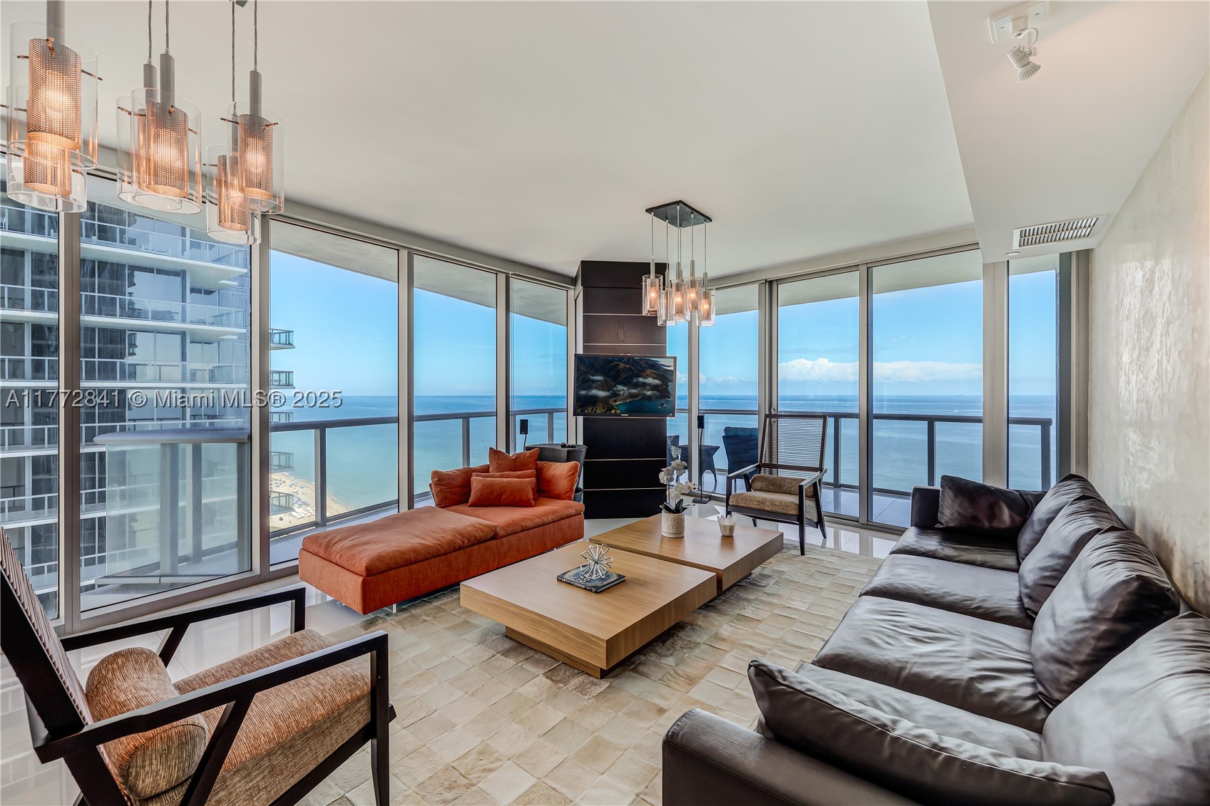 Sunny Isles Beach photo 1