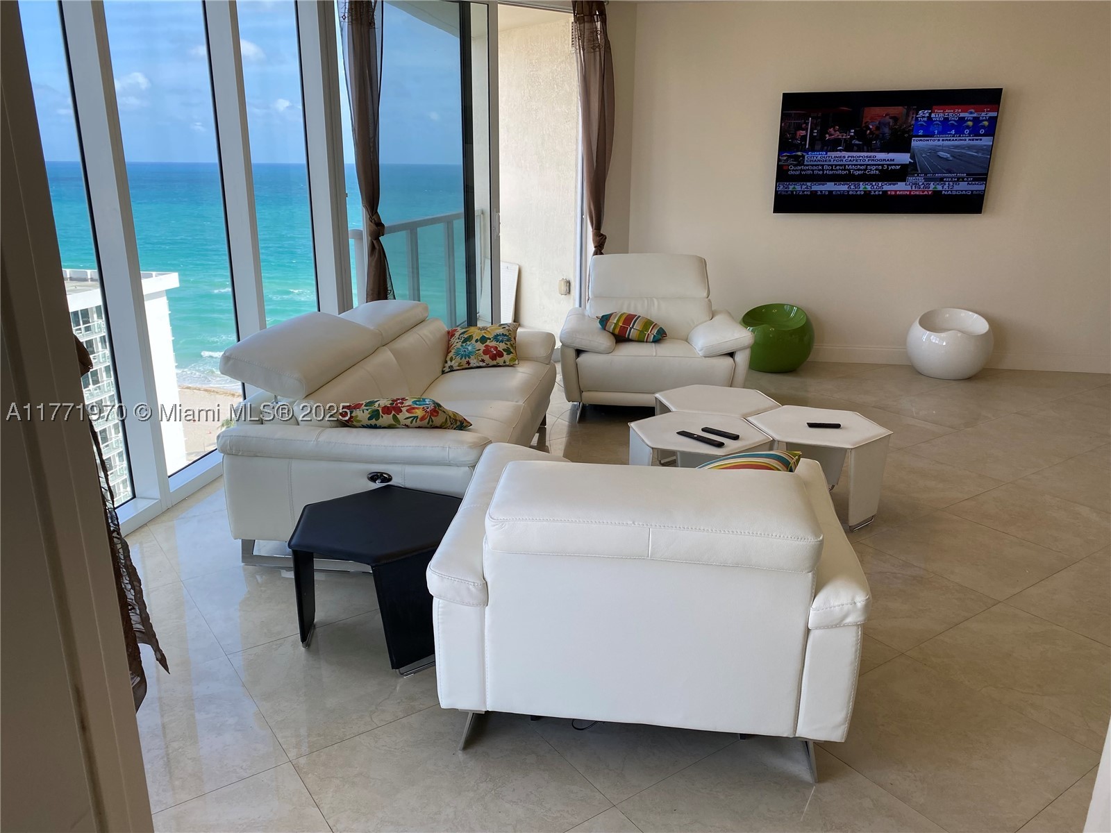Sunny Isles Beach photo 2