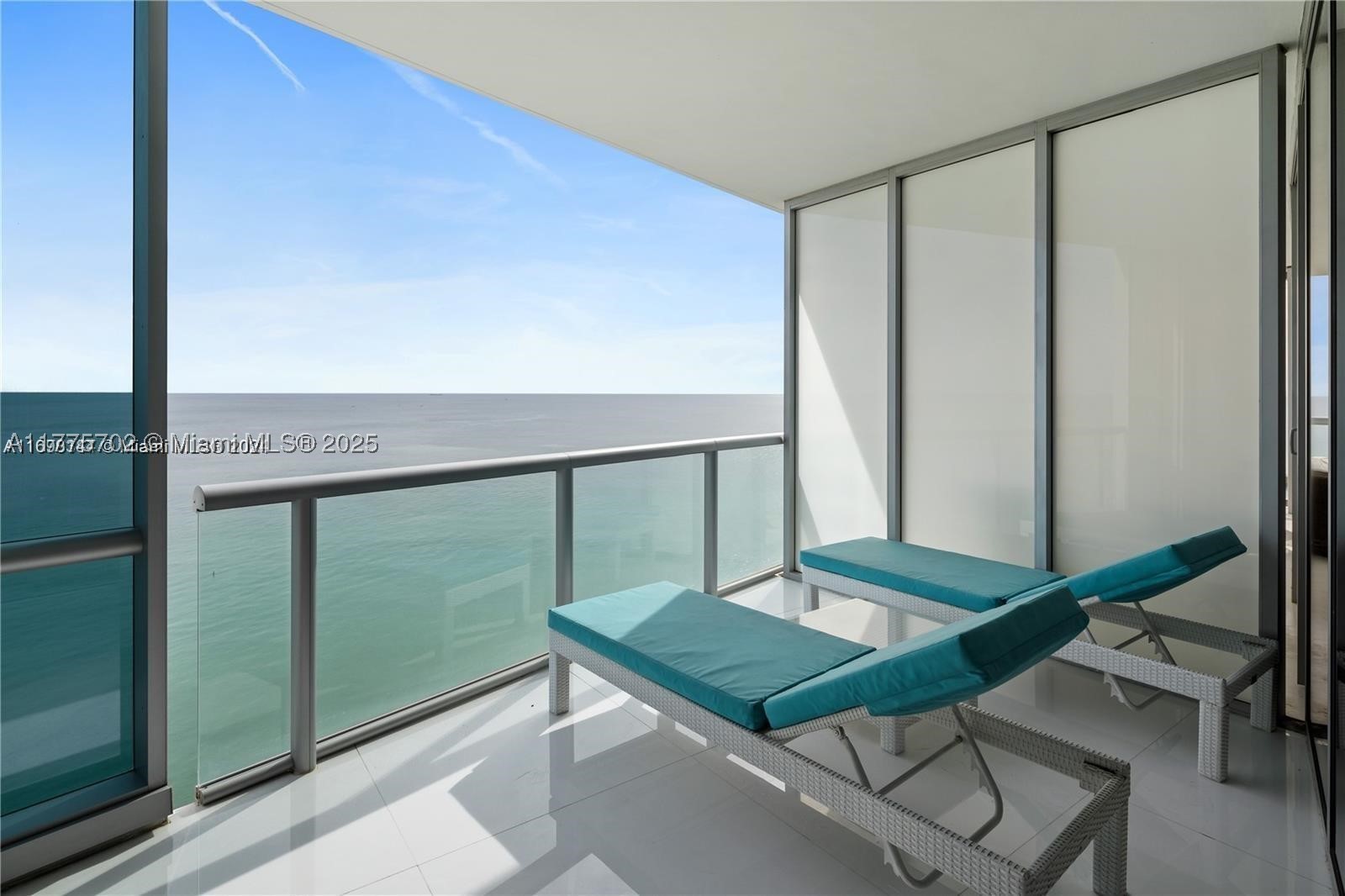 Sunny Isles Beach photo 1