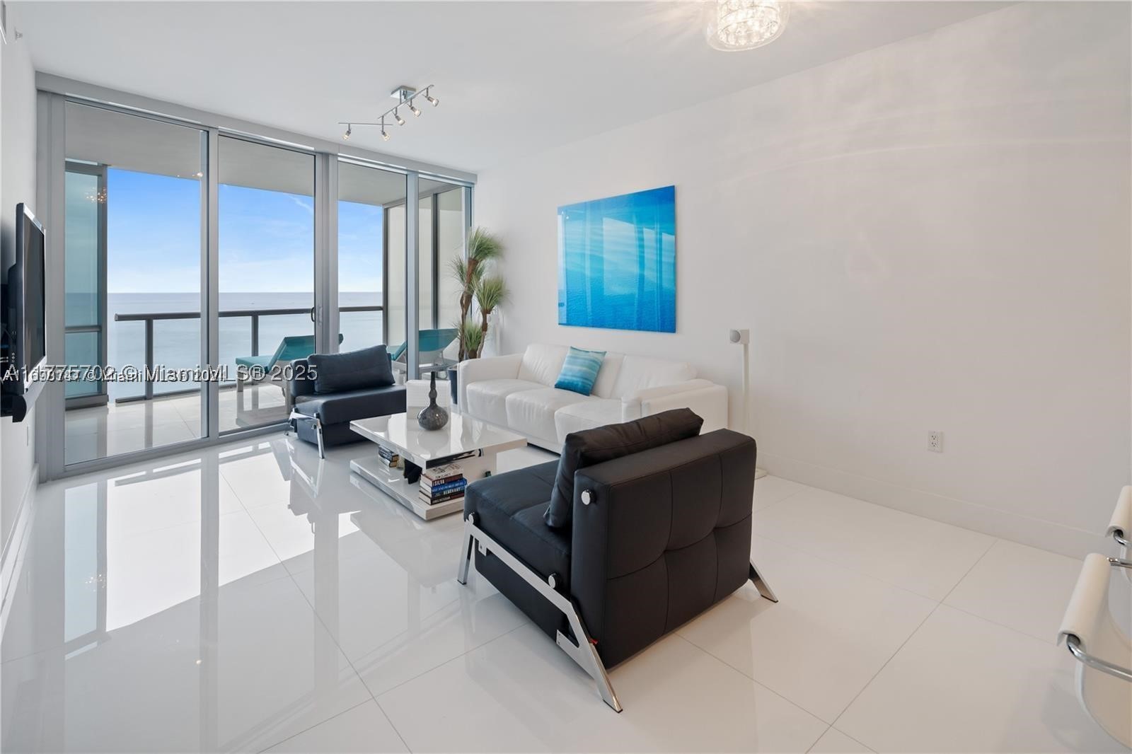 Sunny Isles Beach photo 3