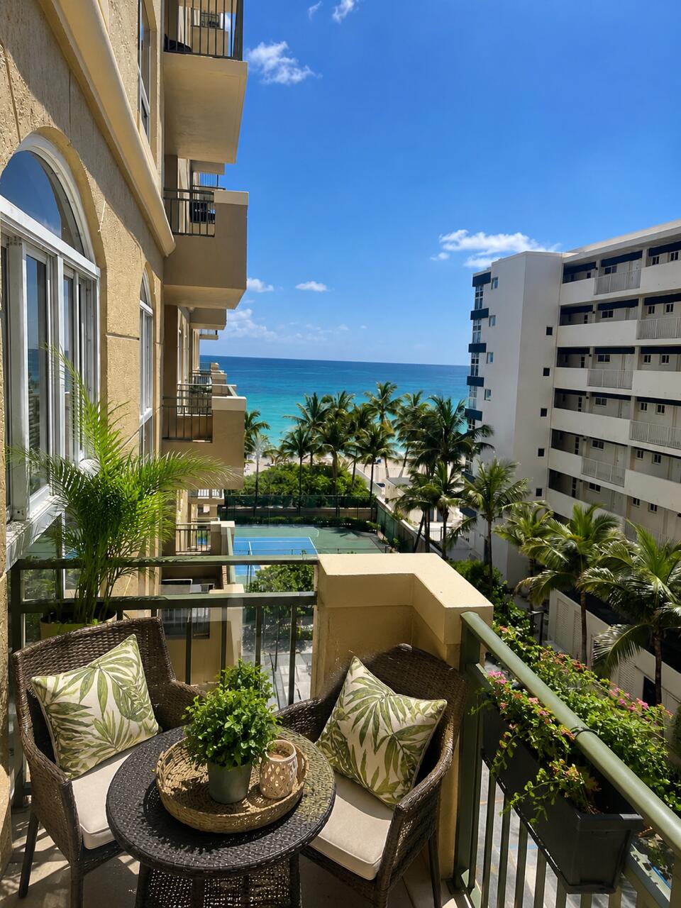Hallandale Beach photo 1