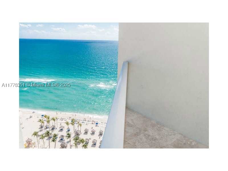 Sunny Isles Beach photo 1